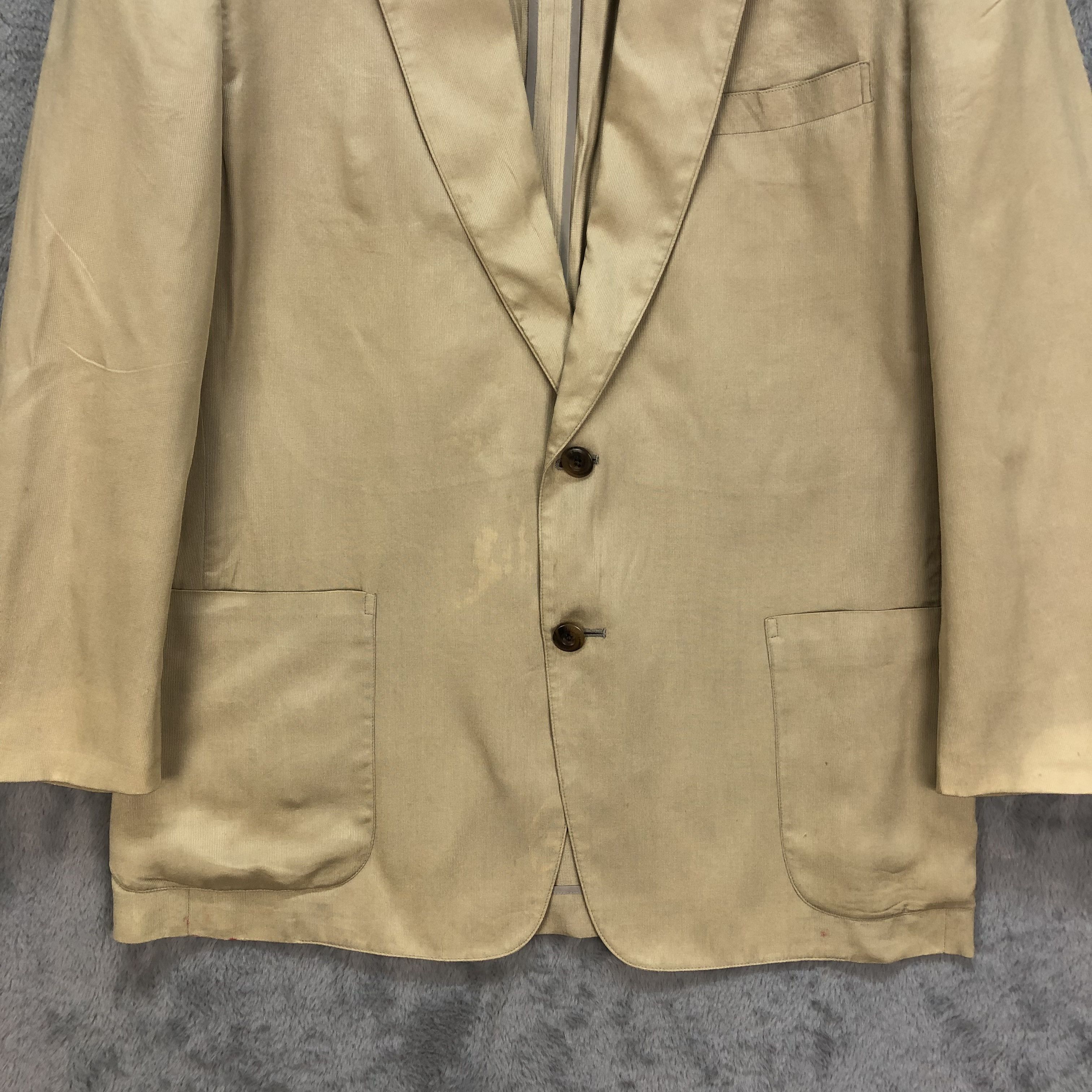 Burberry Vintage Burberry Beige Suit Jacket / Blazer #6185-52 Size US M / EU 48-50 / 2 - 3 Thumbnail