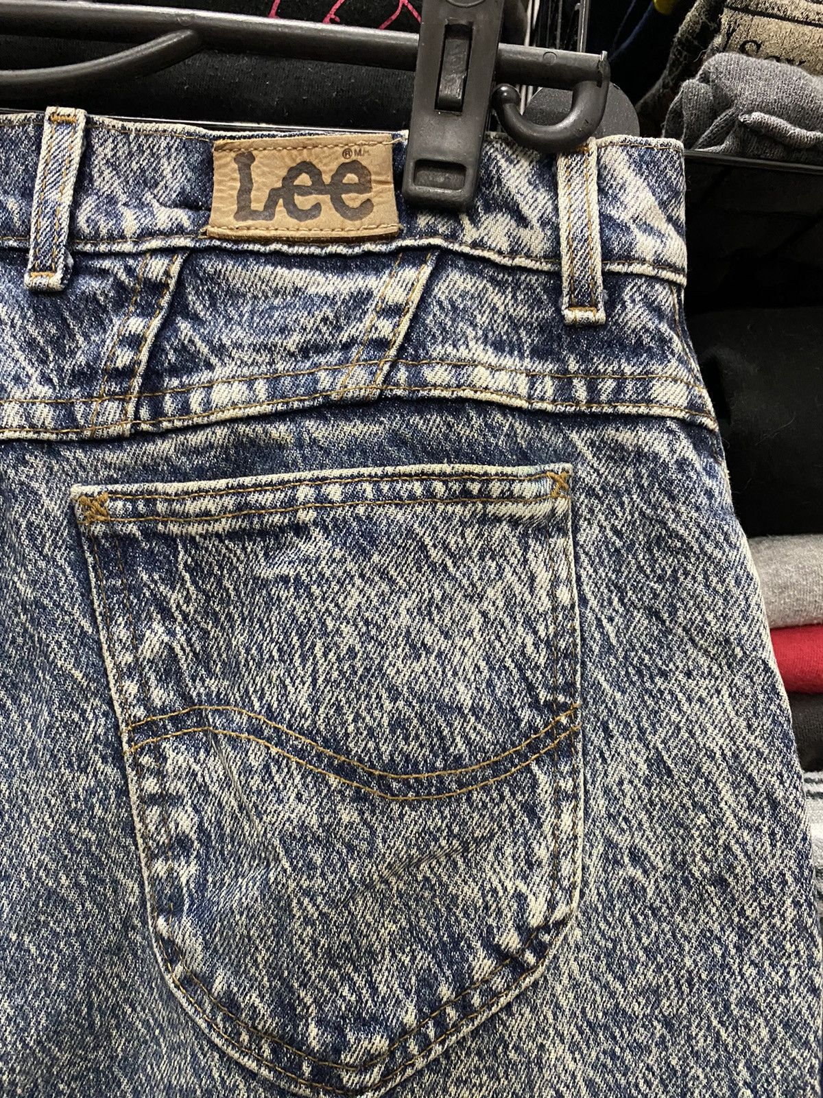 Lee × Vintage 🔥RARE🔥VINTAGE 80’s LEE MADE USA DISTRESSED DENIM Size US 32 / EU 48 - 9 Thumbnail
