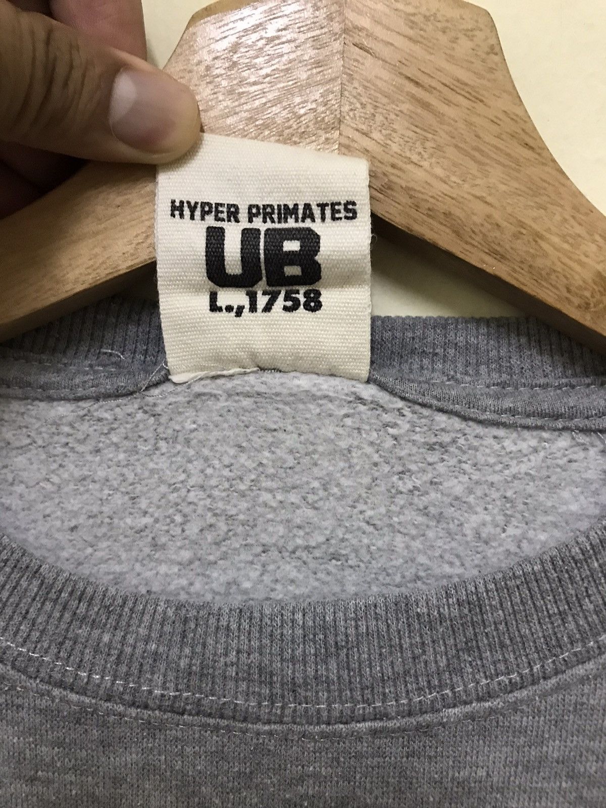 Japanese Brand UITTG Baby Sweatshirt Crewneck Big Logo BAPE Style Size US S / EU 44-46 / 1 - 5 Thumbnail