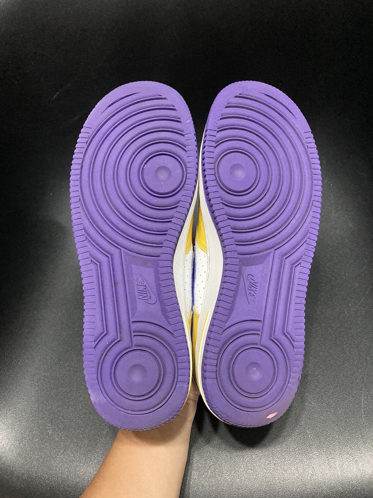 Nike Air Force 1 Low 2009 “Kobe Bryant” GS Size US 5.5 / EU 38 - 7 Thumbnail