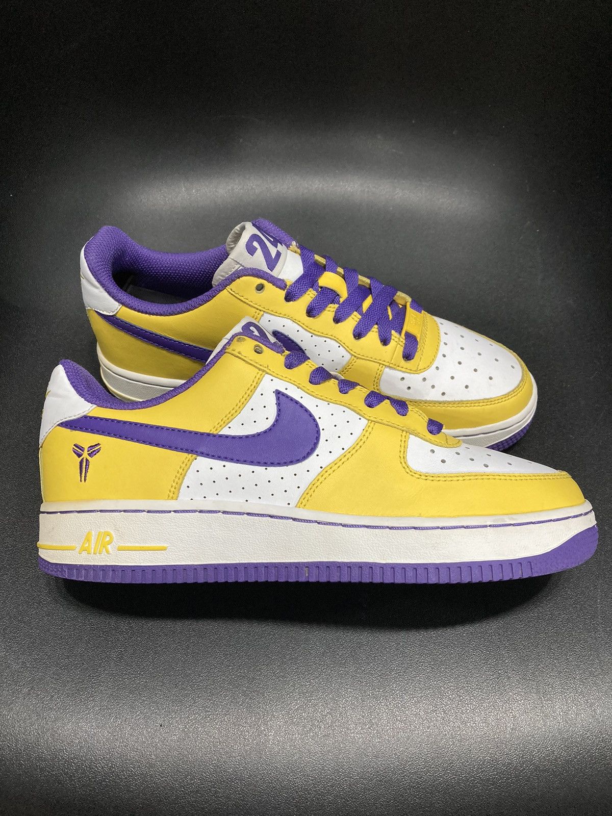 Nike Air Force 1 Low 2009 “Kobe Bryant” GS Size US 5.5 / EU 38 - 1 Thumbnail