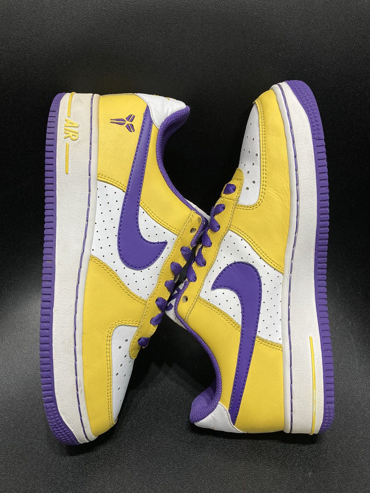 Nike Air Force 1 Low 2009 “Kobe Bryant” GS Size US 5.5 / EU 38 - 3 Thumbnail