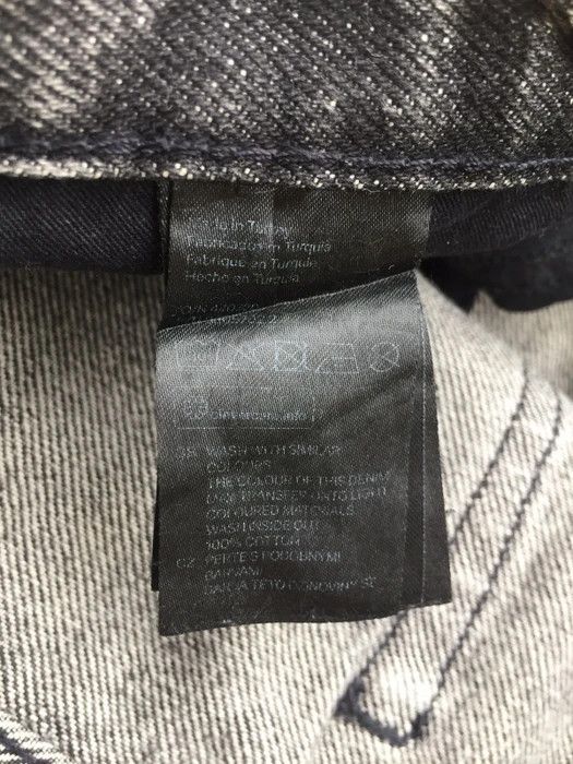 Japanese Brand RARE!!! Distressed Denim Tapered Leg Denim Size US 33 - 13 Thumbnail
