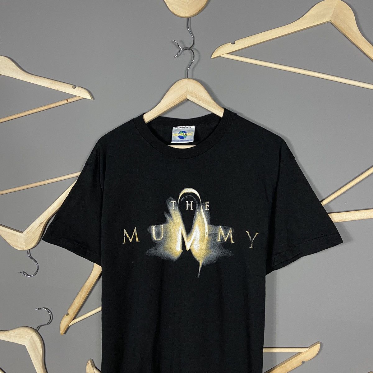 Vintage Vintage Universal The Mummy Brandan Fraser movie t-shirt Size US L / EU 52-54 / 3 - 4 Thumbnail