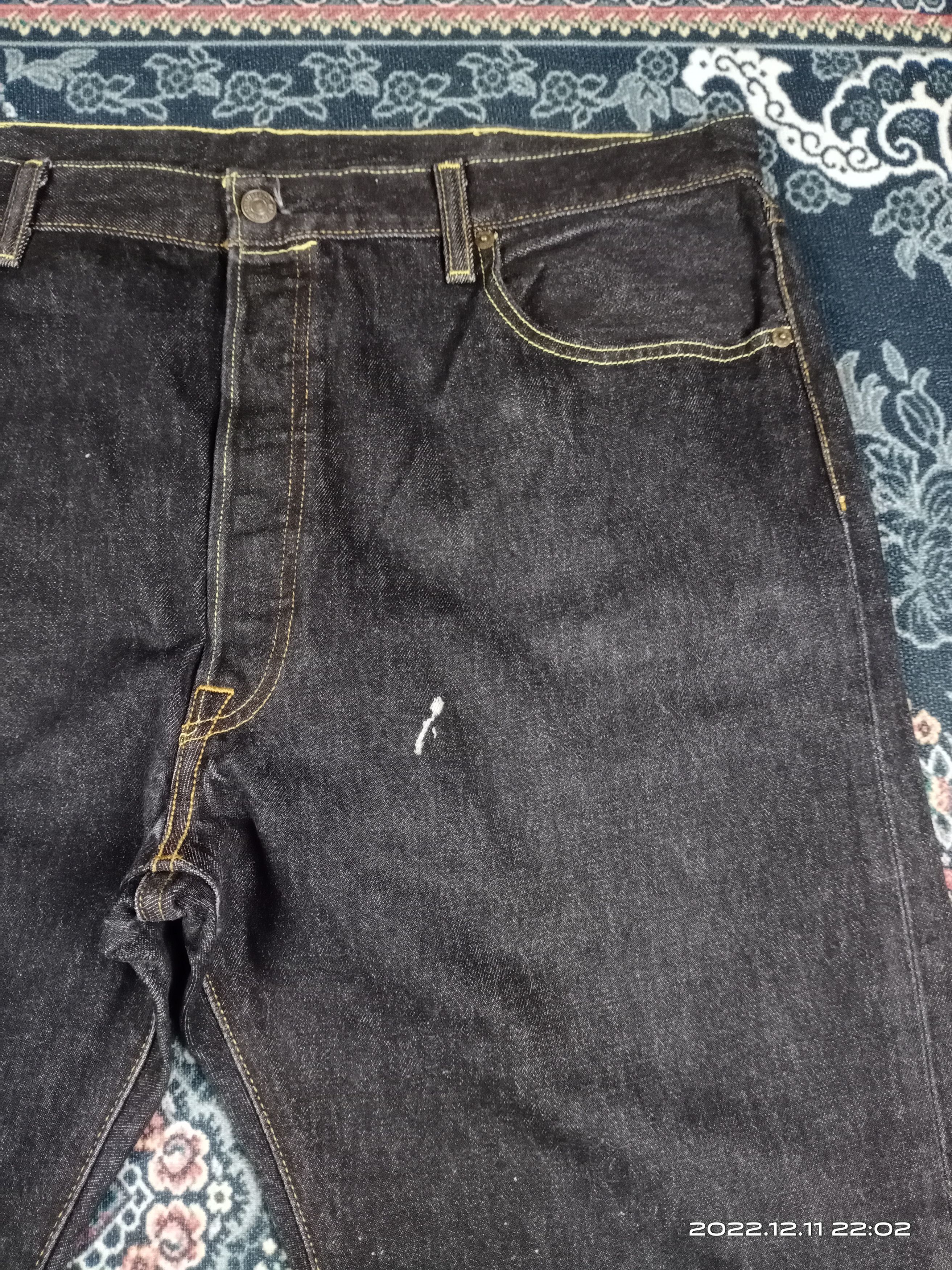 Levi's 💥RARE💥Levis 501 Dark Black Wash Bleach Denim Jeans Size US 40 / EU 56 - 3 Thumbnail