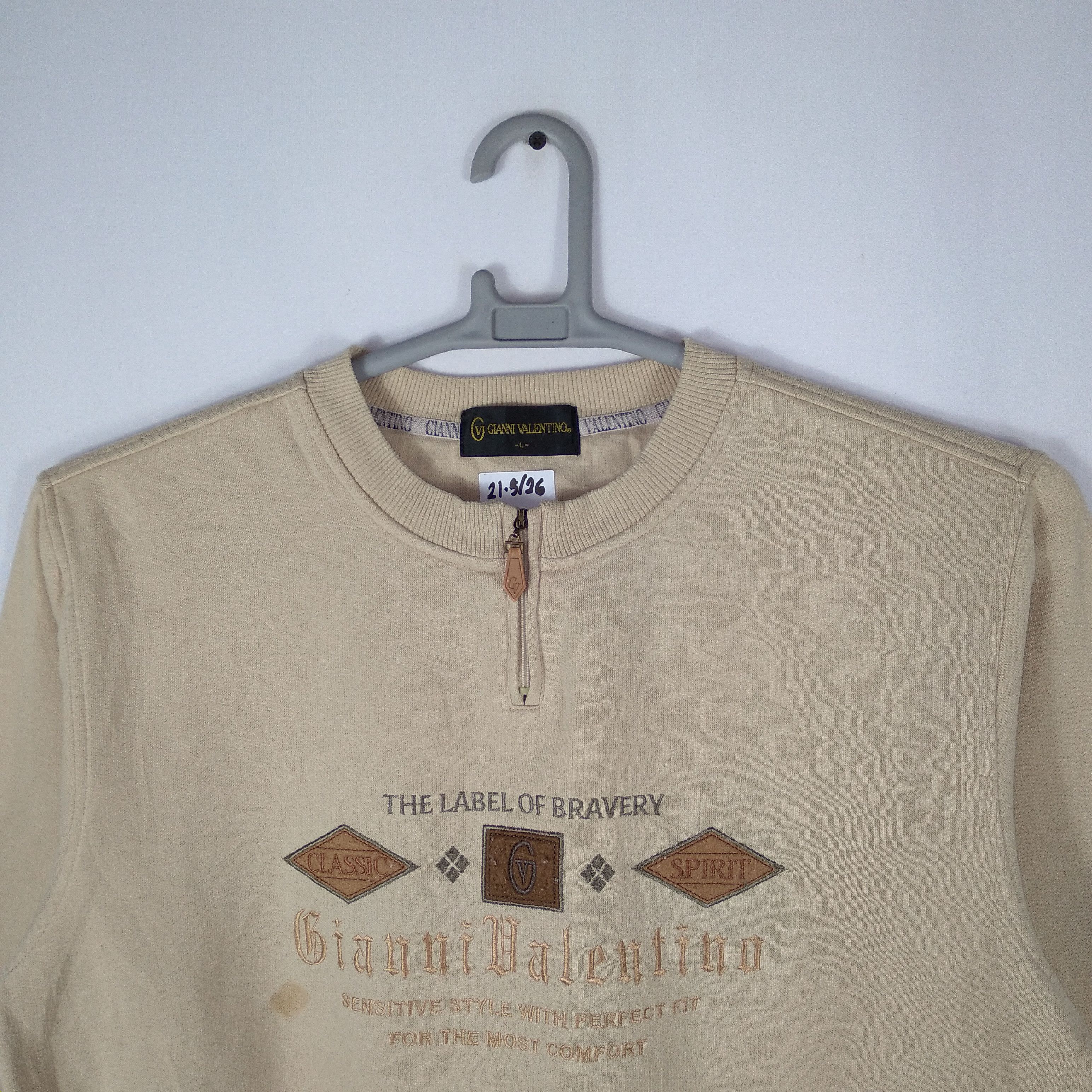 Designer × Vintage Vintage Gianni Valentino Spellout Sweatshirts Size US S / EU 44-46 / 1 - 2 Thumbnail