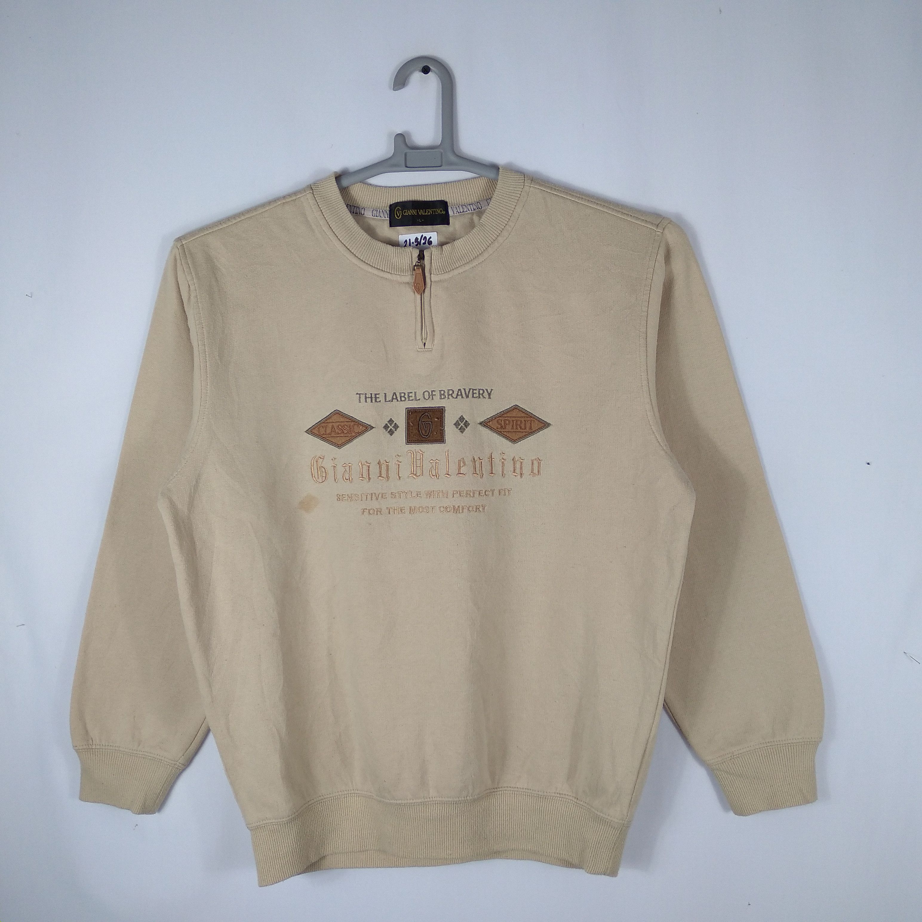 Designer × Vintage Vintage Gianni Valentino Spellout Sweatshirts Size US S / EU 44-46 / 1 - 1 Thumbnail