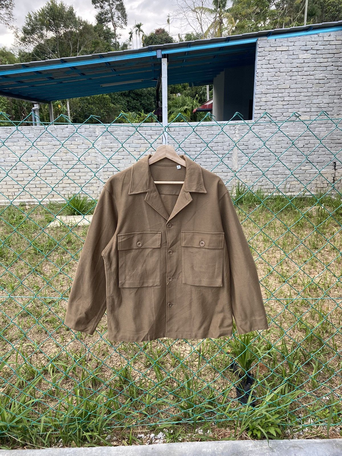 image of Steals Uniqlo X Lemaire Fatigue Jacket in Khaki Brown, Men's (Size Medium)