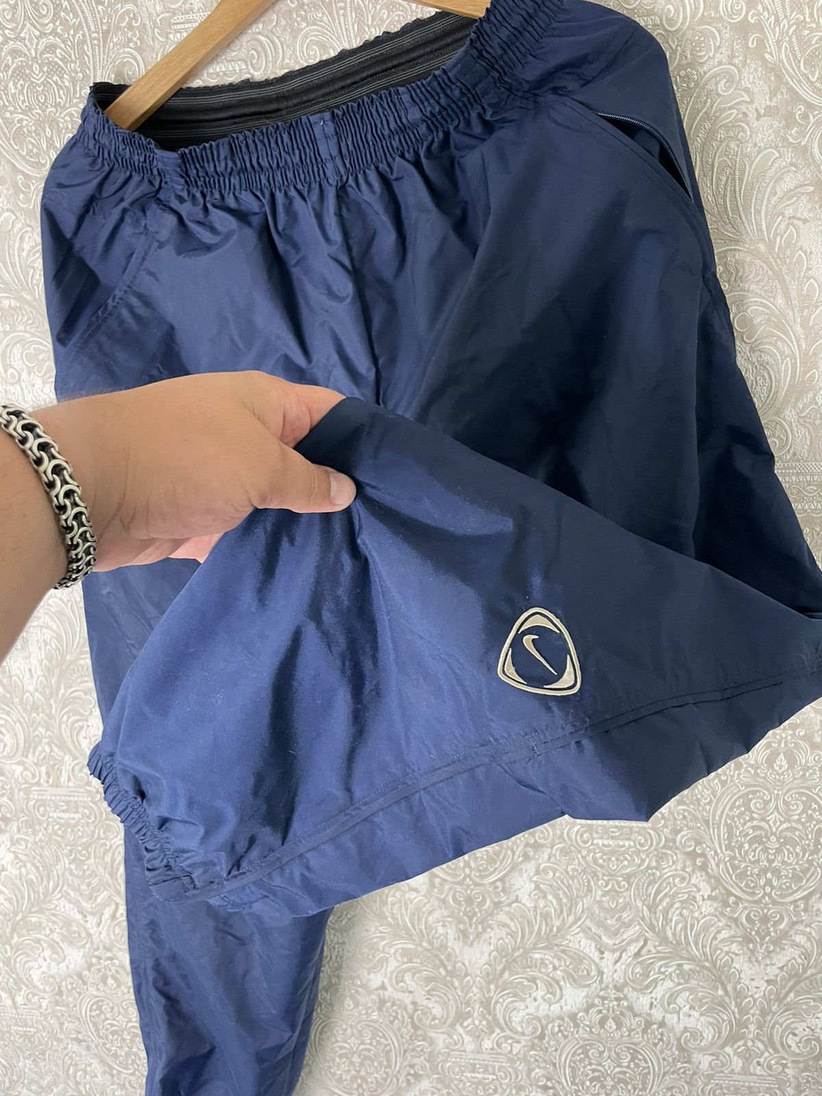 Nike × Vintage Vintage 90's Nike Team Nylon TrackPants Y2K/YKk Size US 32 / EU 48 - 2 Thumbnail