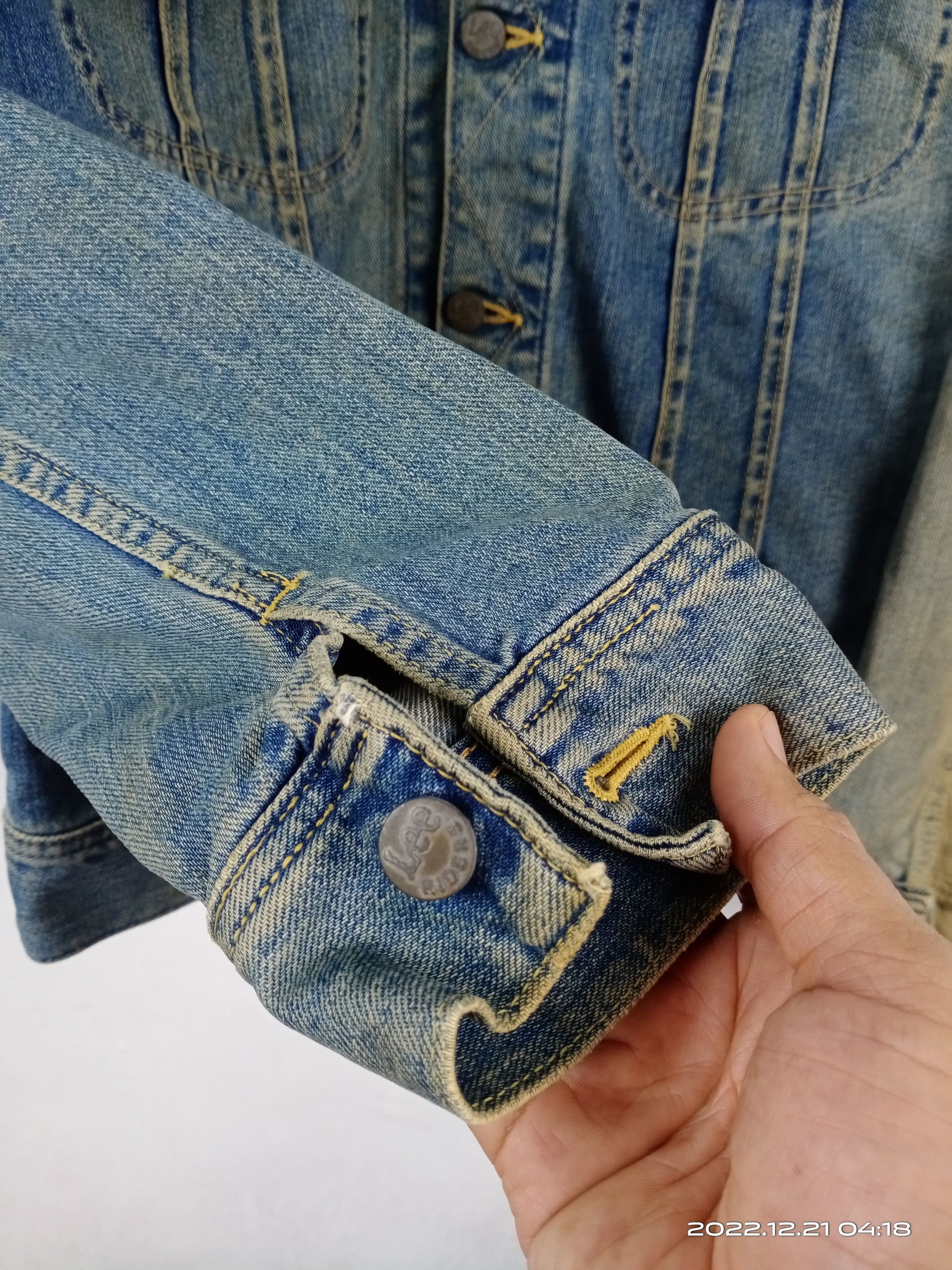 Lee 💥Vintage 80s 90s Lee Riders Distressed Trucker Denim Jacket Size US M / EU 48-50 / 2 - 4 Thumbnail