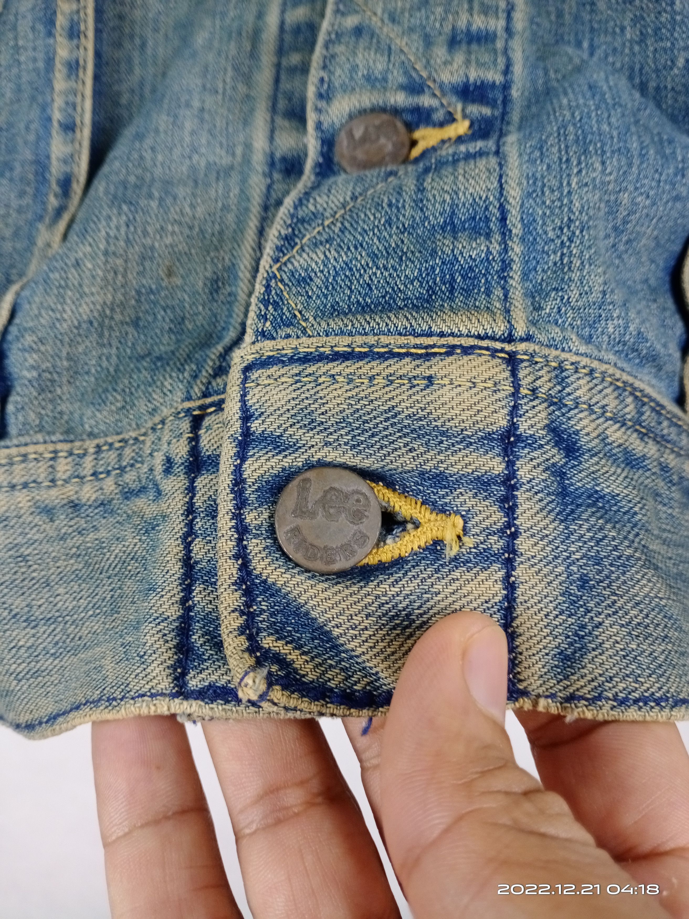 Lee 💥Vintage 80s 90s Lee Riders Distressed Trucker Denim Jacket Size US M / EU 48-50 / 2 - 3 Thumbnail
