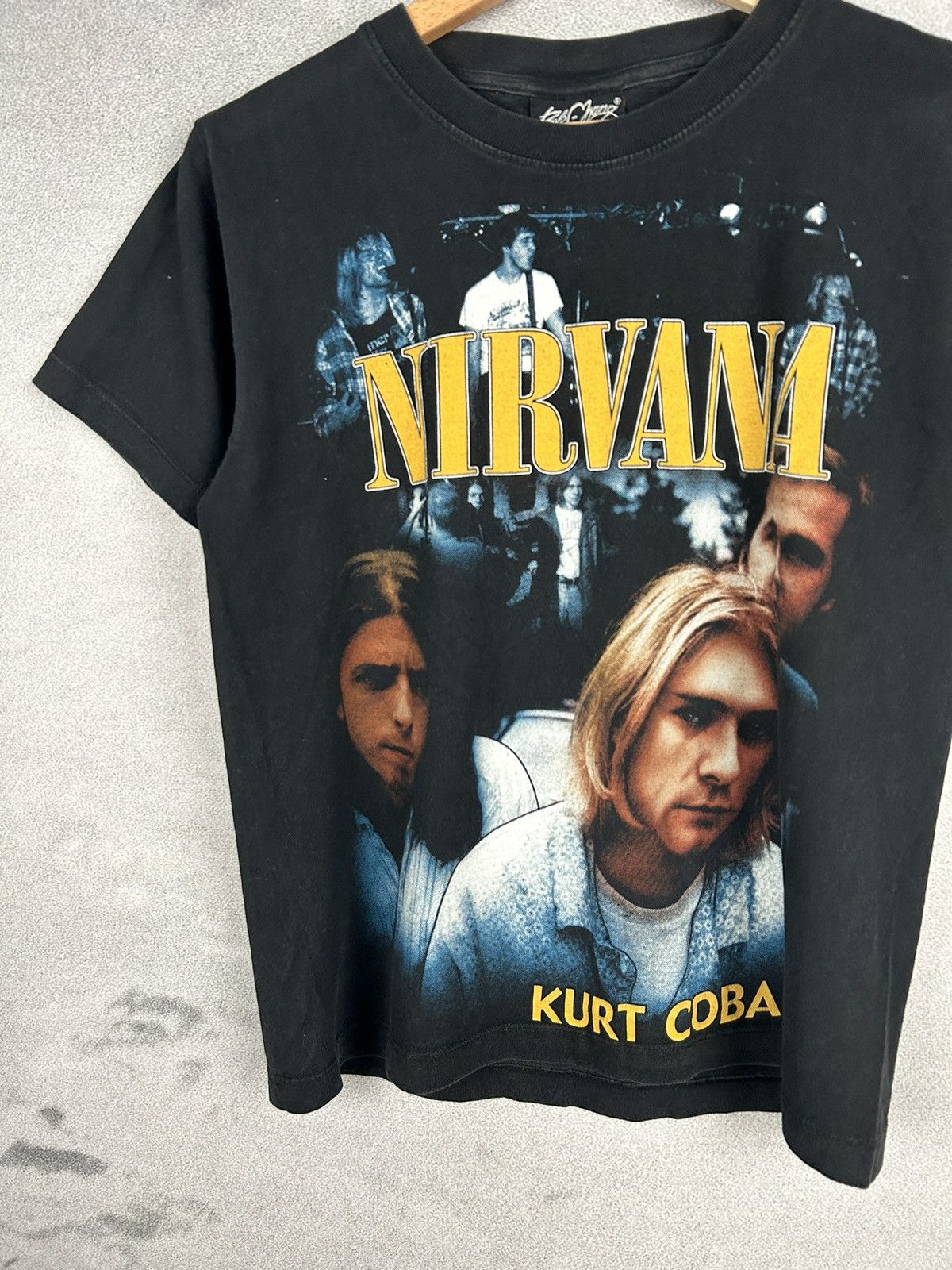 Band Tees × Vintage Vintage Nirvana Kurt Cobain Rock Band Tee Graphic Grunge Size US S / EU 44-46 / 1 - 3 Thumbnail