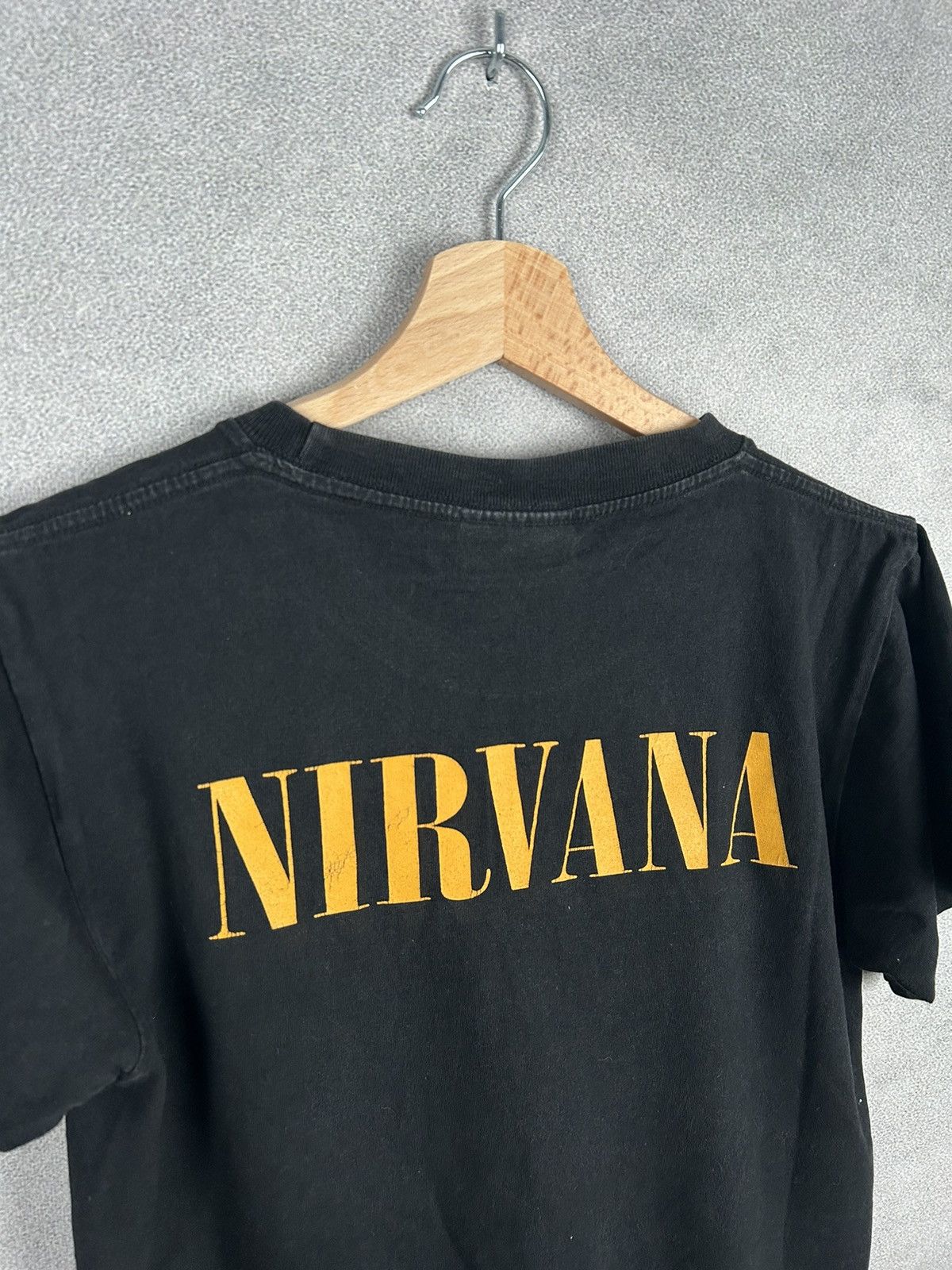 Band Tees × Vintage Vintage Nirvana Kurt Cobain Rock Band Tee Graphic Grunge Size US S / EU 44-46 / 1 - 5 Thumbnail