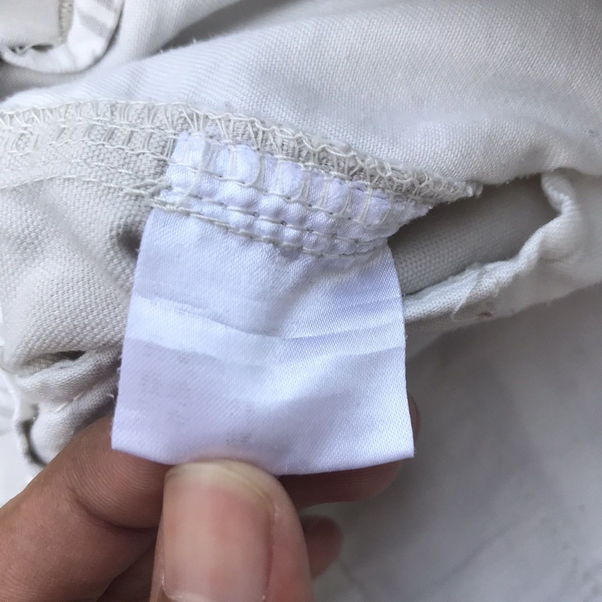 Barneys New York Vintage Barneys New York 30x31 Multi-pocket Cargo Pants Size US 30 / EU 46 - 11 Thumbnail