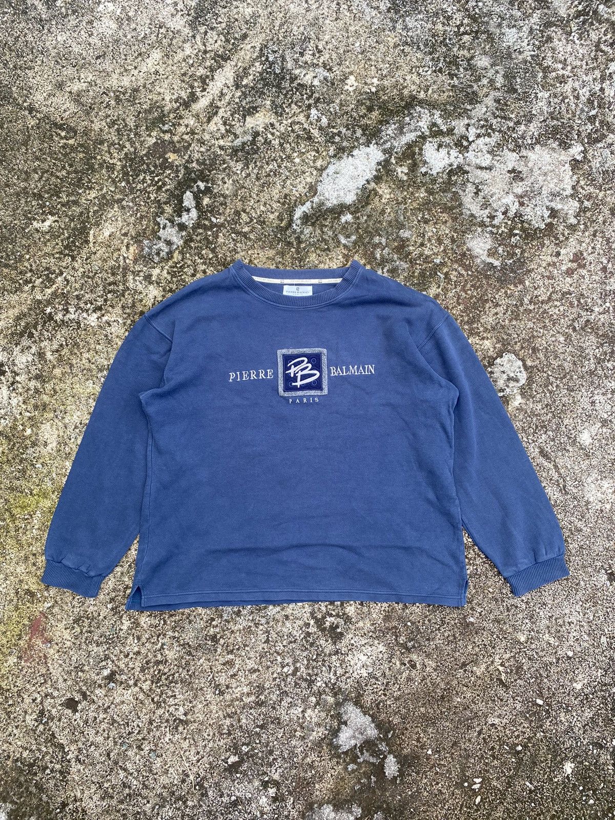 Other Vintage Pierre Balmain Paris Embroidered Crewneck Size US L / EU 52-54 / 3 - 1 Thumbnail