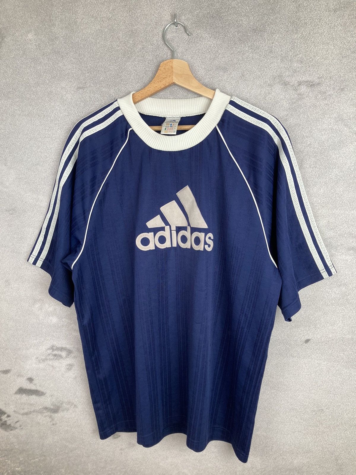 Adidas × Vintage Vintage Adidas 90s Big Logo Retro Size US L / EU 52-54 / 3 - 2 Thumbnail