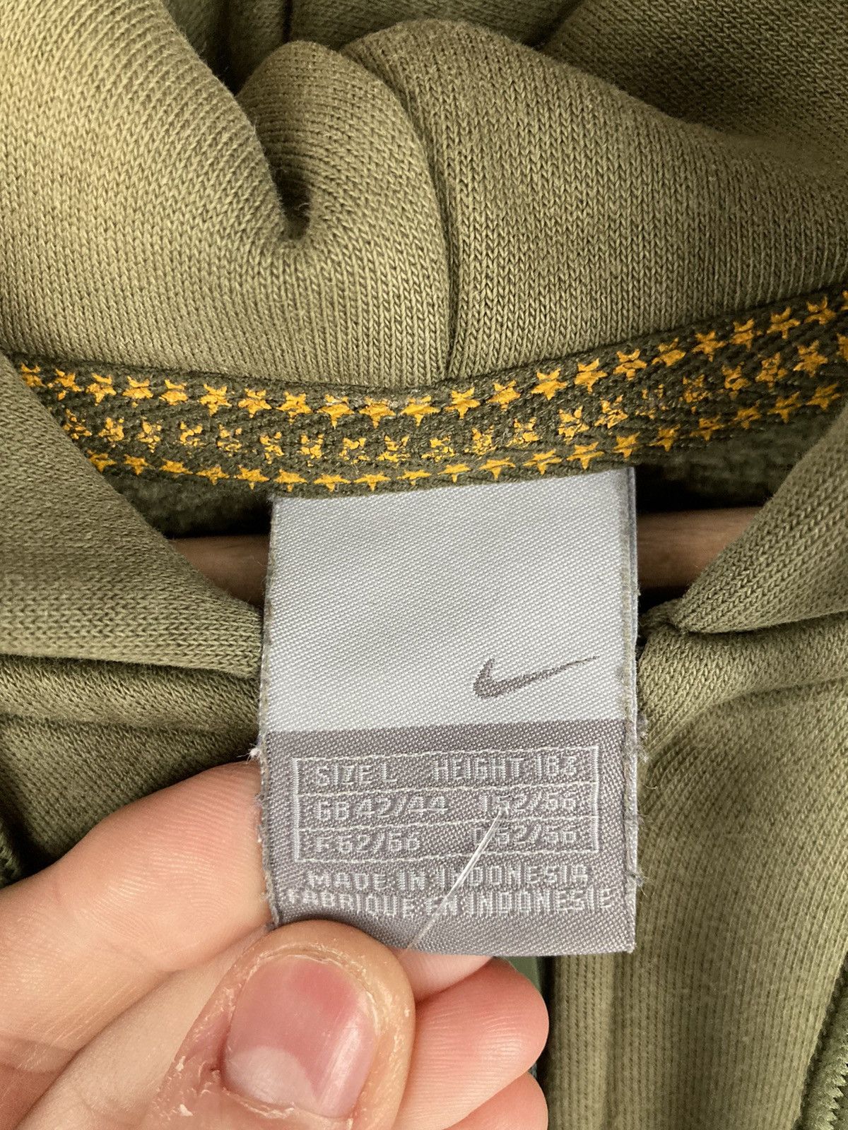 Nike Nike Air Vintage 00s Zip Hoodie Logo Swoosh Khaki Size US L / EU 52-54 / 3 - 6 Thumbnail