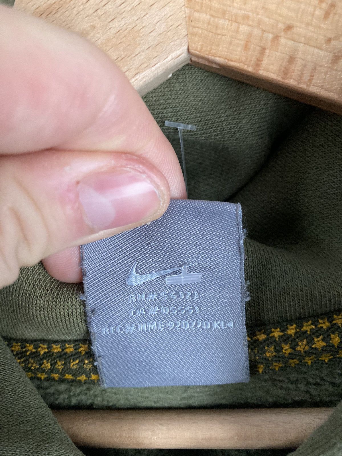 Nike Nike Air Vintage 00s Zip Hoodie Logo Swoosh Khaki Size US L / EU 52-54 / 3 - 7 Thumbnail