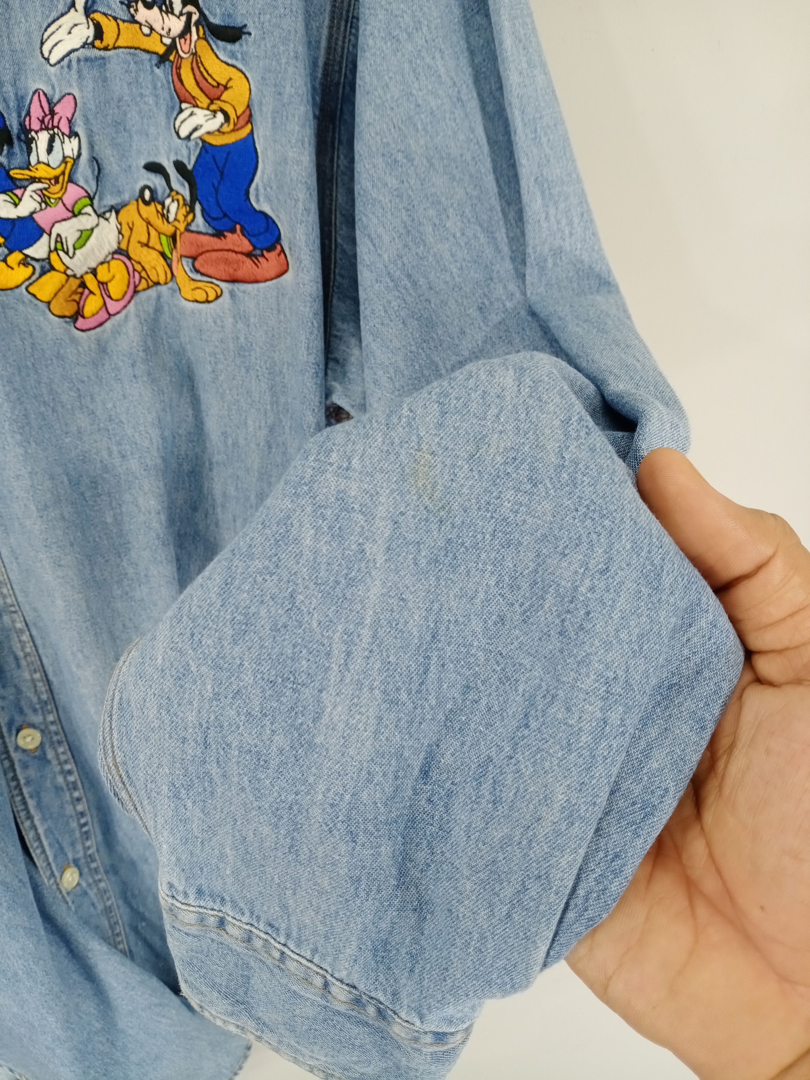 Disney 💥RARE💥Vintage 90s Disney Embroidery Button Ups Denim Shirt Size US L / EU 52-54 / 3 - 4 Thumbnail