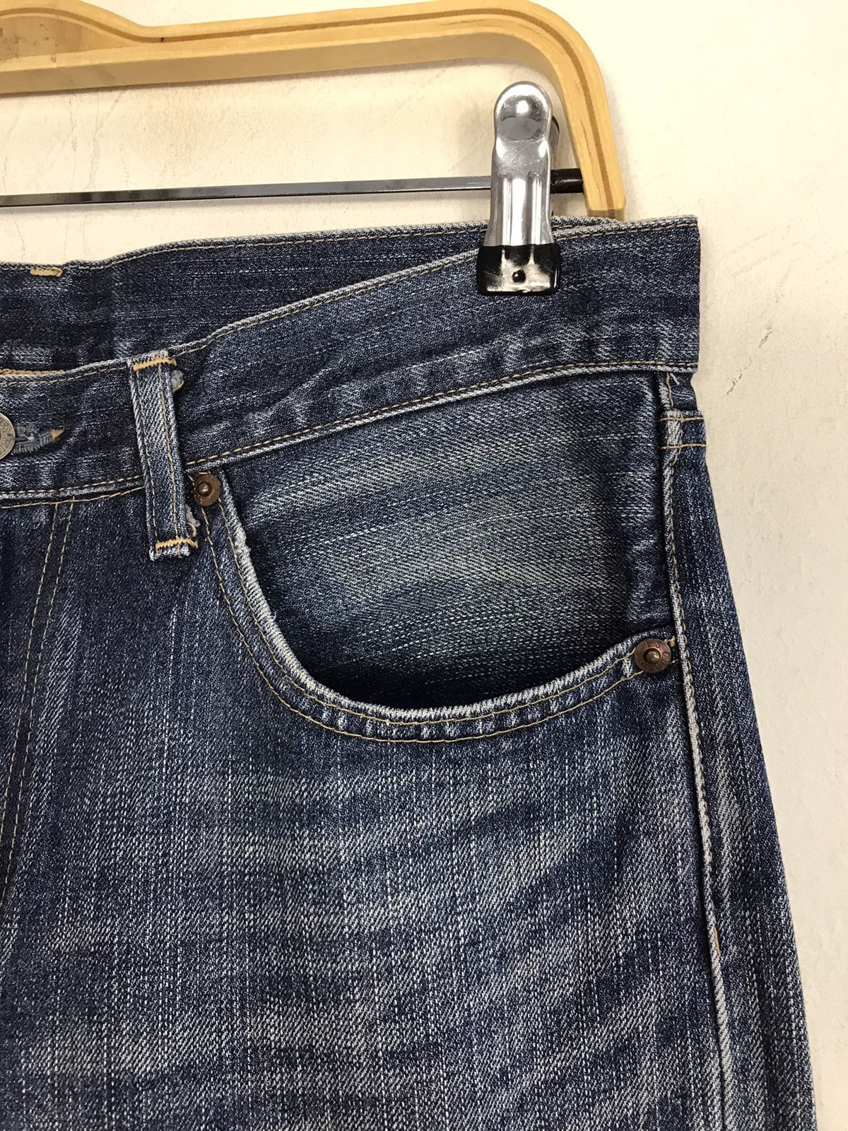 Japanese Brand × Levi's × Vintage Vintage Levi’s Redloop Light Blue Wash Design Jeans Size US 32 / EU 48 - 5 Thumbnail