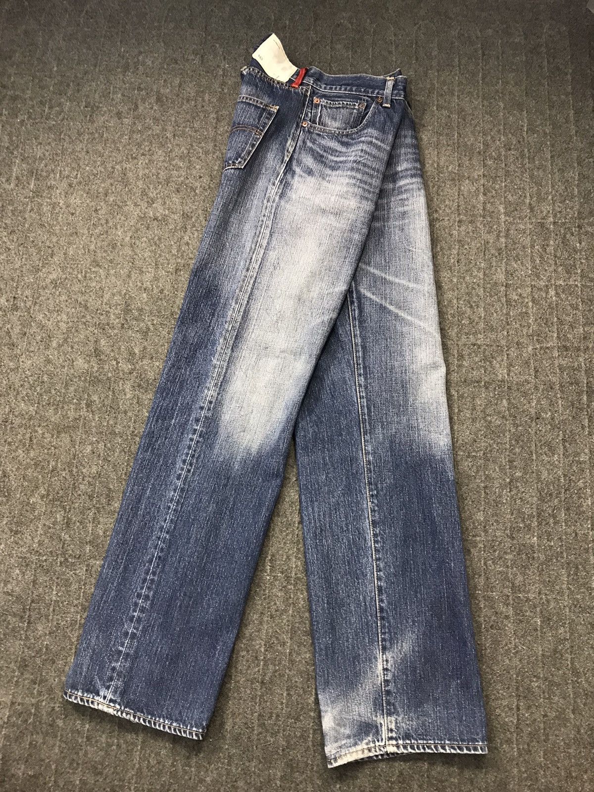 Japanese Brand × Levi's × Vintage Vintage Levi’s Redloop Light Blue Wash Design Jeans Size US 32 / EU 48 - 18 Thumbnail