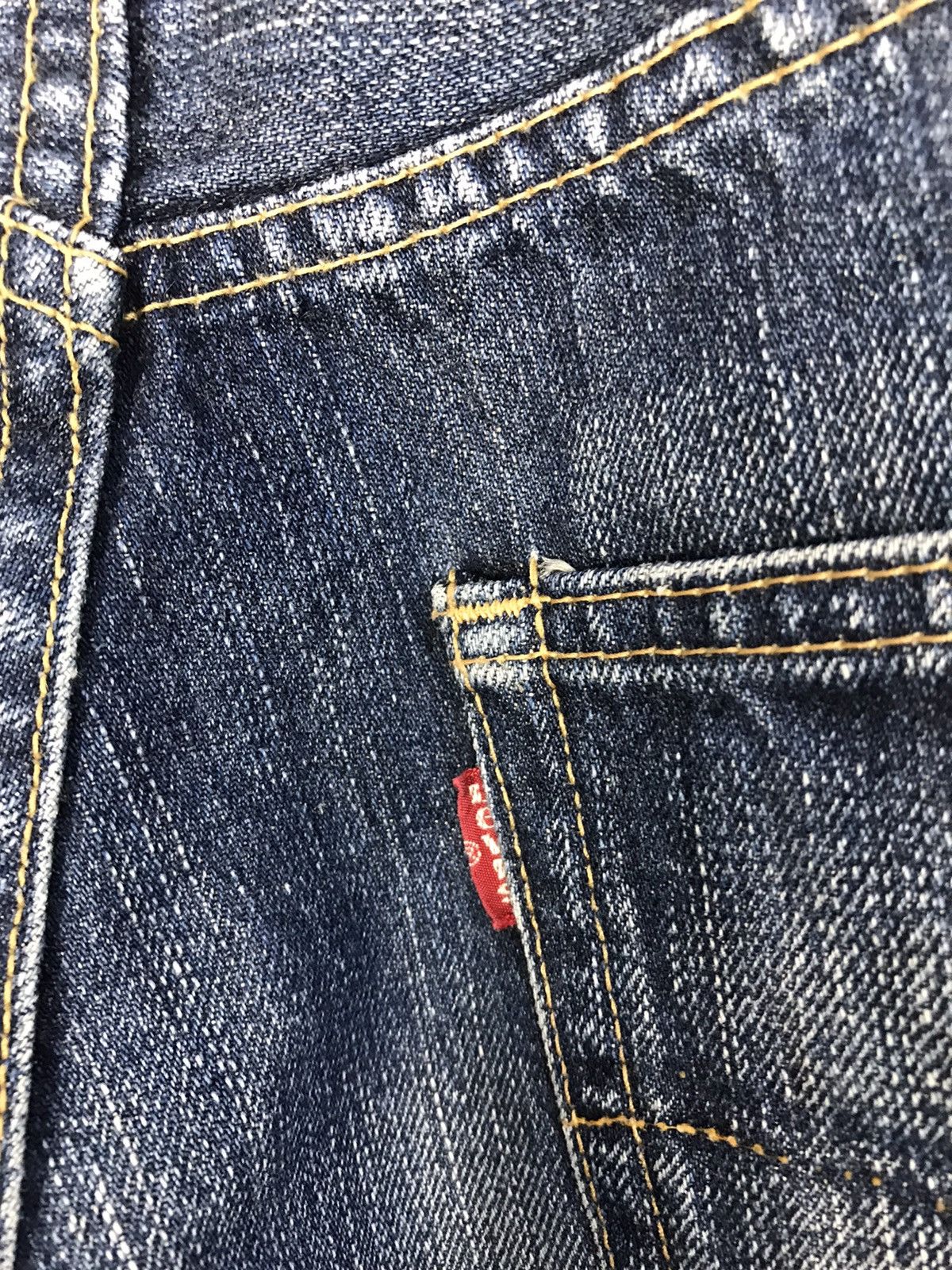 Japanese Brand × Levi's × Vintage Vintage Levi’s Redloop Light Blue Wash Design Jeans Size US 32 / EU 48 - 12 Thumbnail