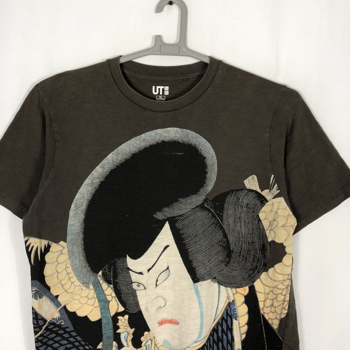 Japanese Brand × Uniqlo Rare Uniqlo Art Graphic Of Kabuki Samurai Warriors Tee Size US L / EU 52-54 / 3 - 2 Thumbnail