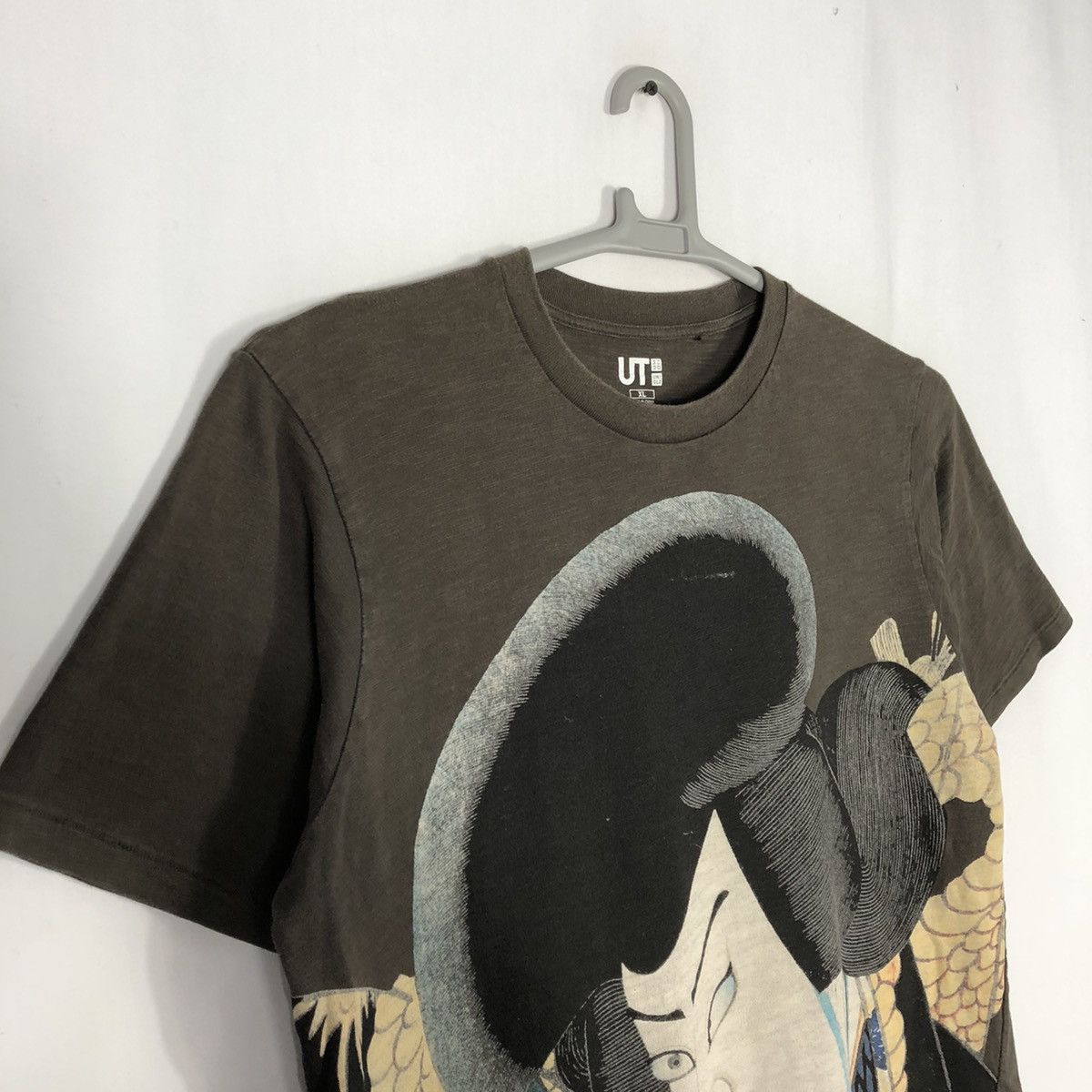 Japanese Brand × Uniqlo Rare Uniqlo Art Graphic Of Kabuki Samurai Warriors Tee Size US L / EU 52-54 / 3 - 8 Thumbnail
