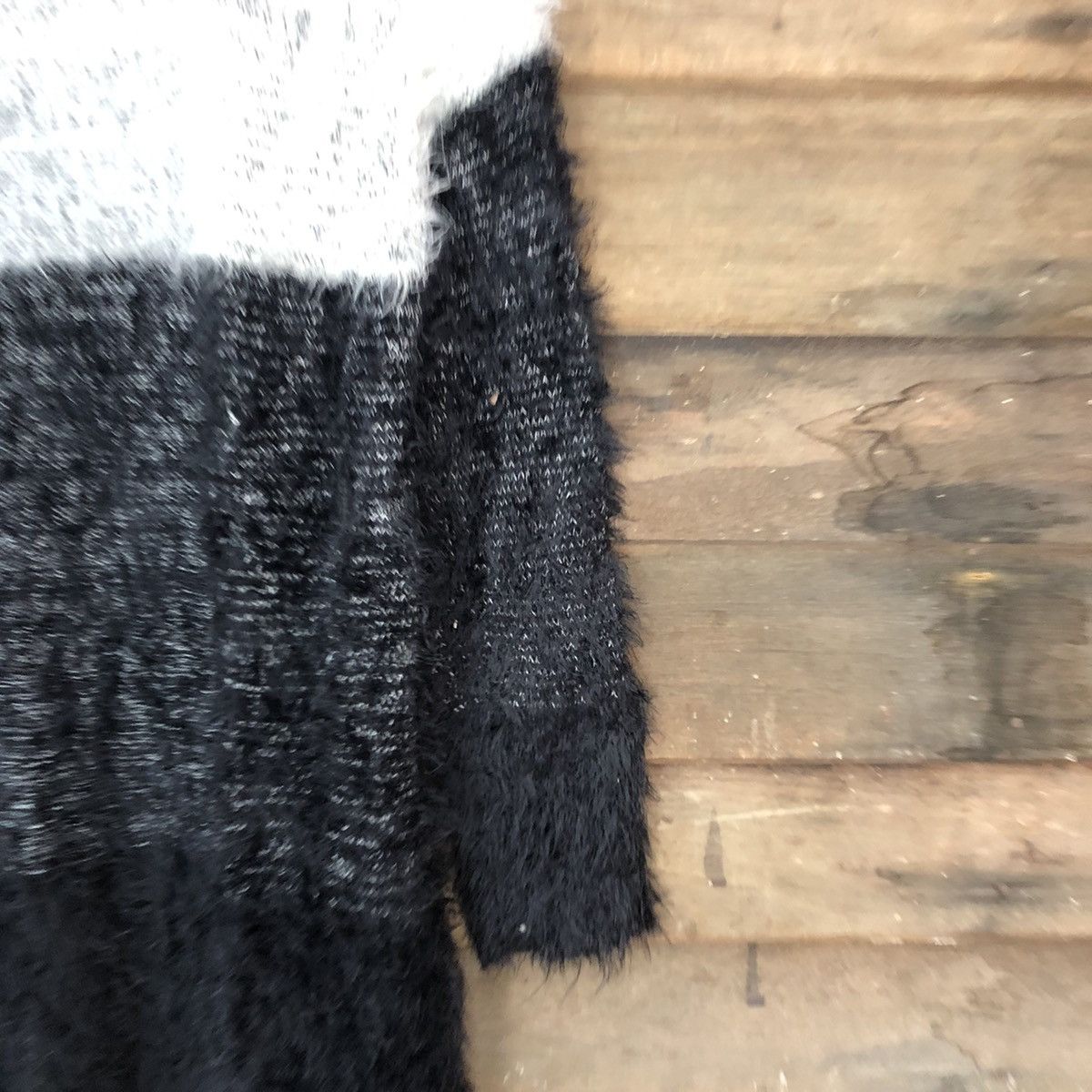 Japanese Brand DLL Raf Raf shag shaggy fur Mohair Knitwear cardigan #c1114 Size M / US 6-8 / IT 42-44 - 4 Thumbnail