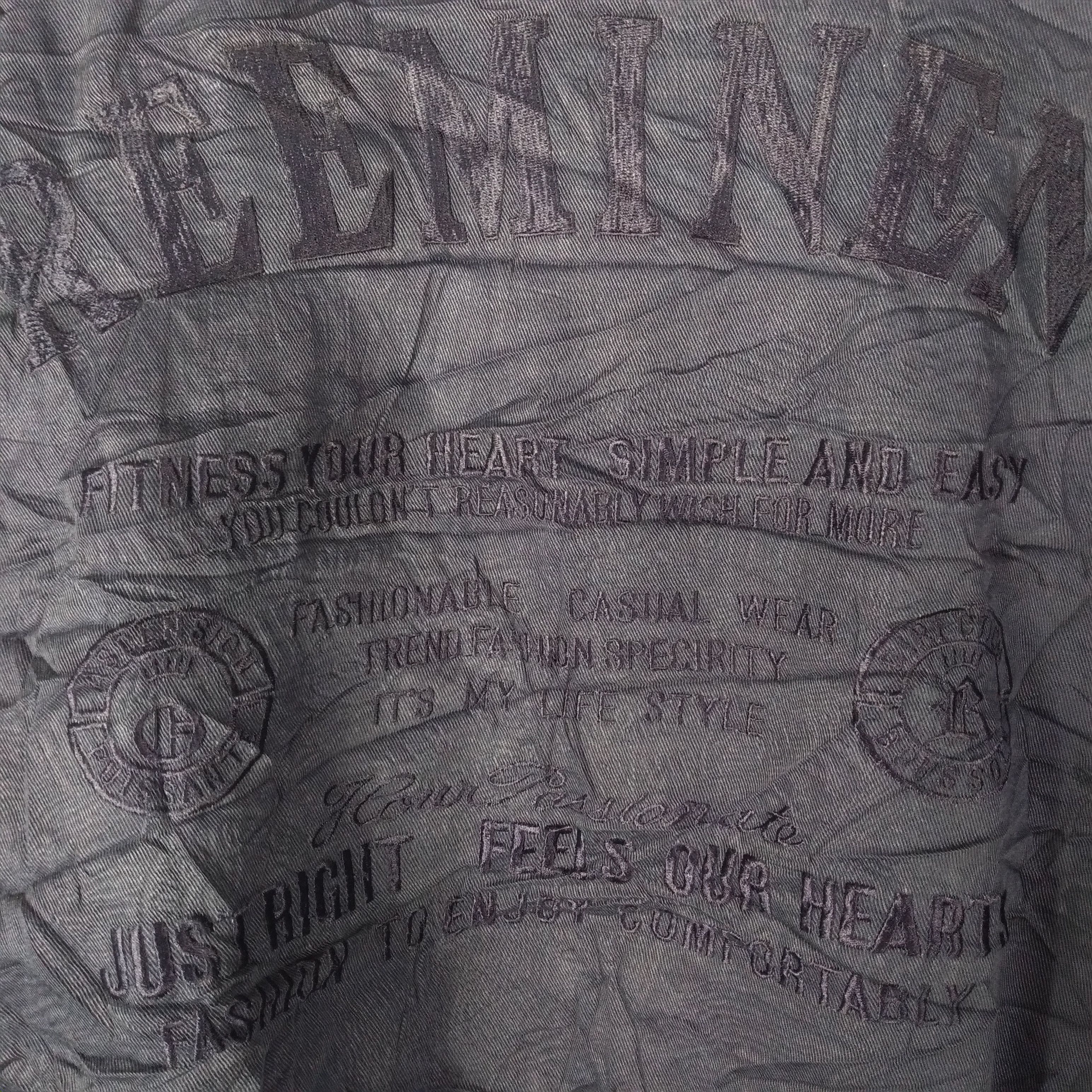 Japanese Brand × Vintage Vintage Japanese Embroidery Zipper Varsity Jacket Size US L / EU 52-54 / 3 - 17 Thumbnail