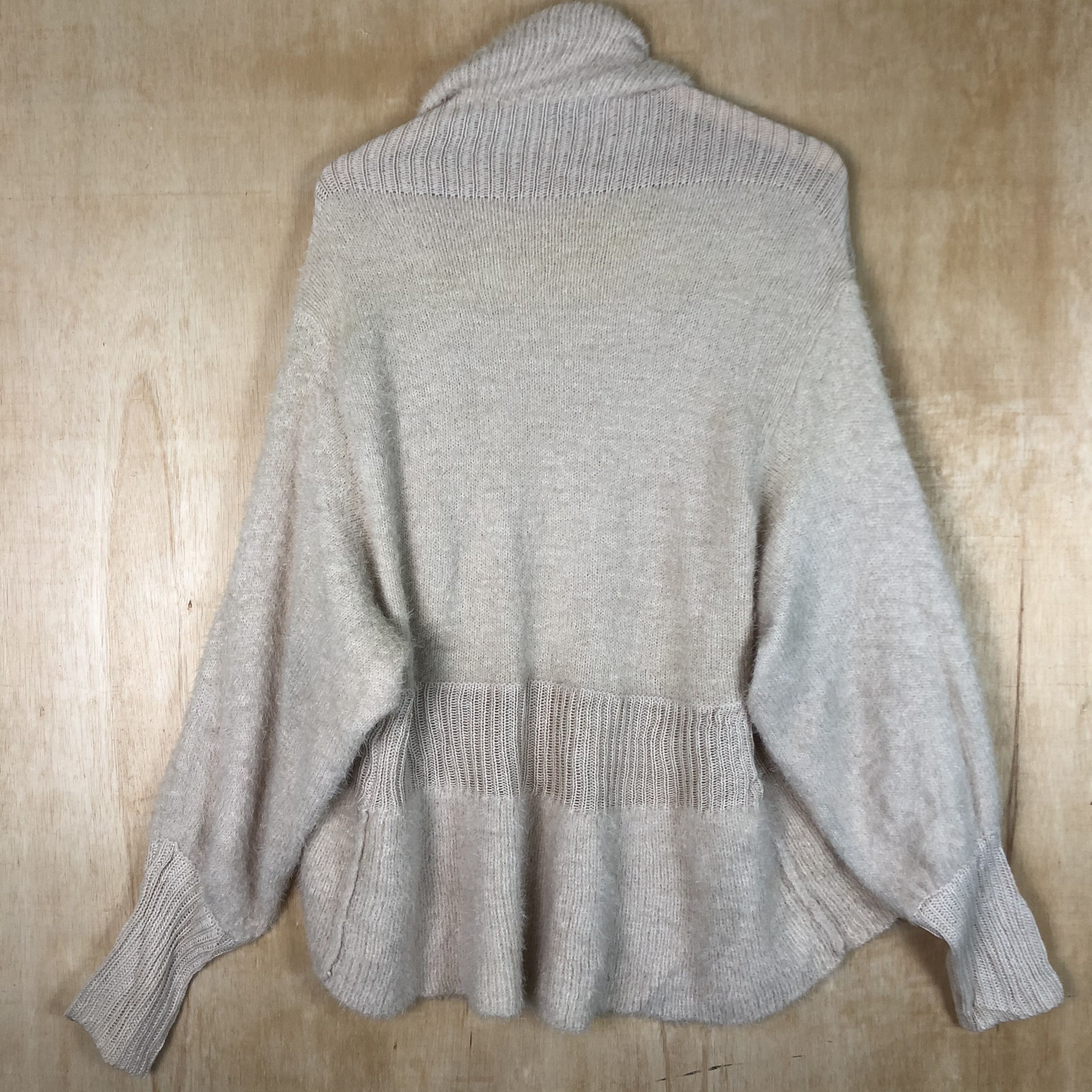 Homespun Knitwear DLL japan Peach cardigan Soft Fur Shag Shaggy Knitwear #c052 Size L / US 10 / IT 46 - 12 Thumbnail