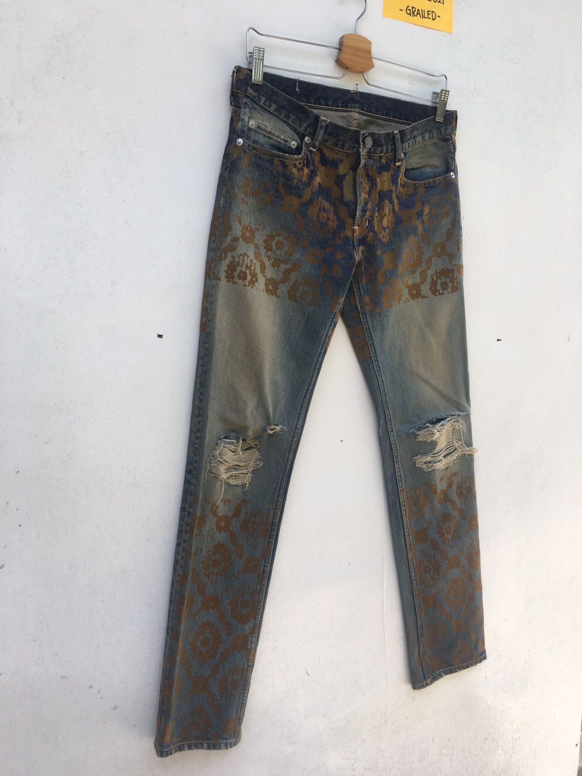 Jun Takahashi Rarest Undercover Distressed Denim /Jeans Size US 31 - 2 Thumbnail