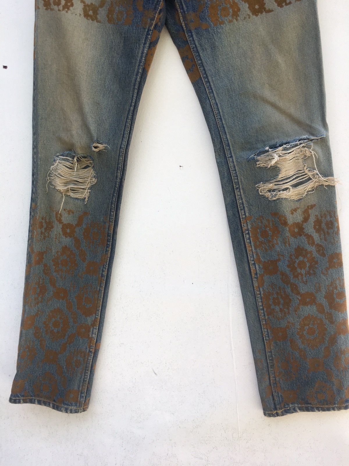 Jun Takahashi Rarest Undercover Distressed Denim /Jeans Size US 31 - 5 Thumbnail