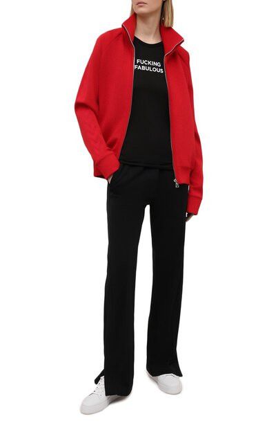o1w1db10623 Jogger in Black