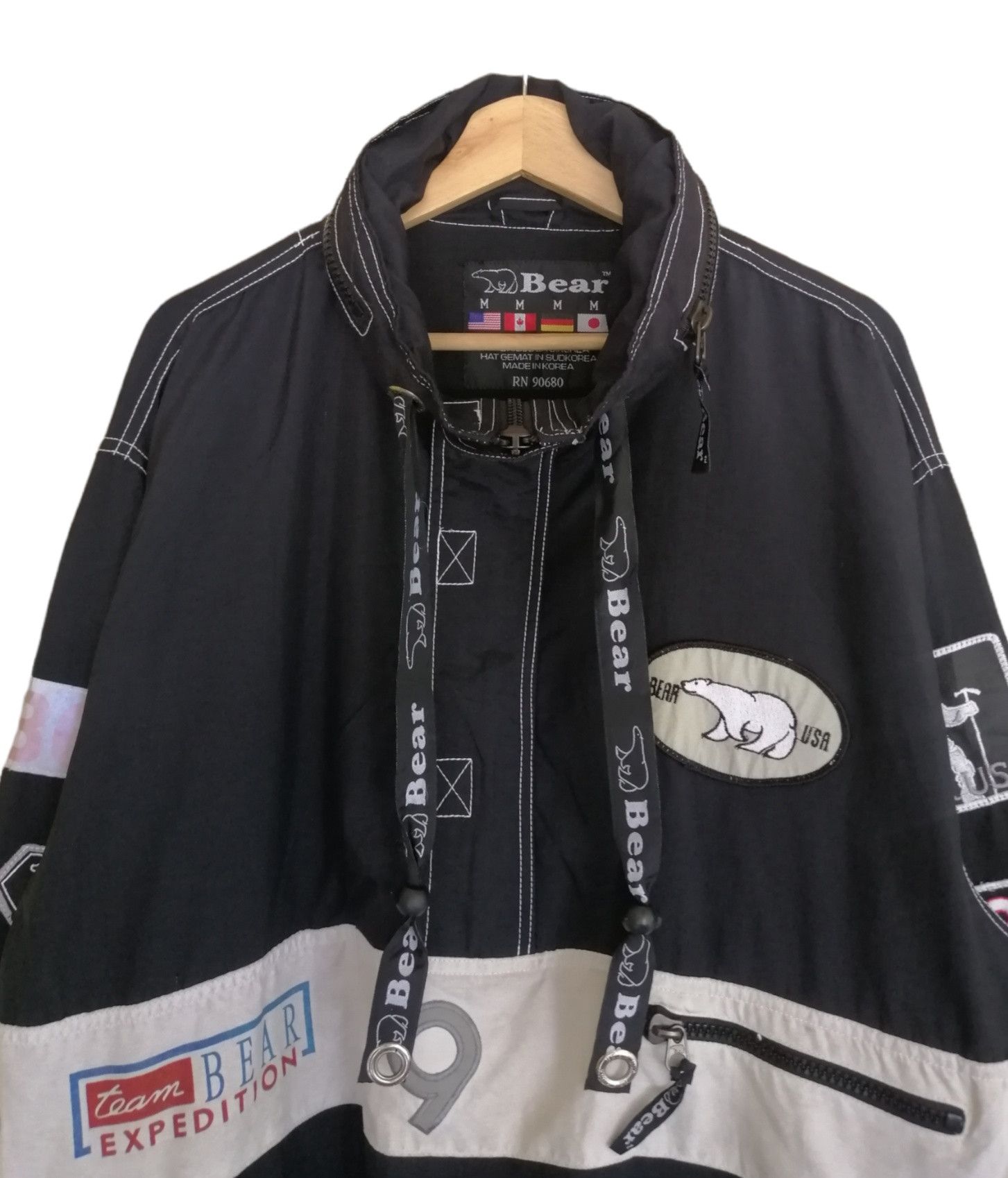 Japanese Brand Vintage BEAR USA Pullover Windbreaker Jacket Size US M / EU 48-50 / 2 - 4 Thumbnail