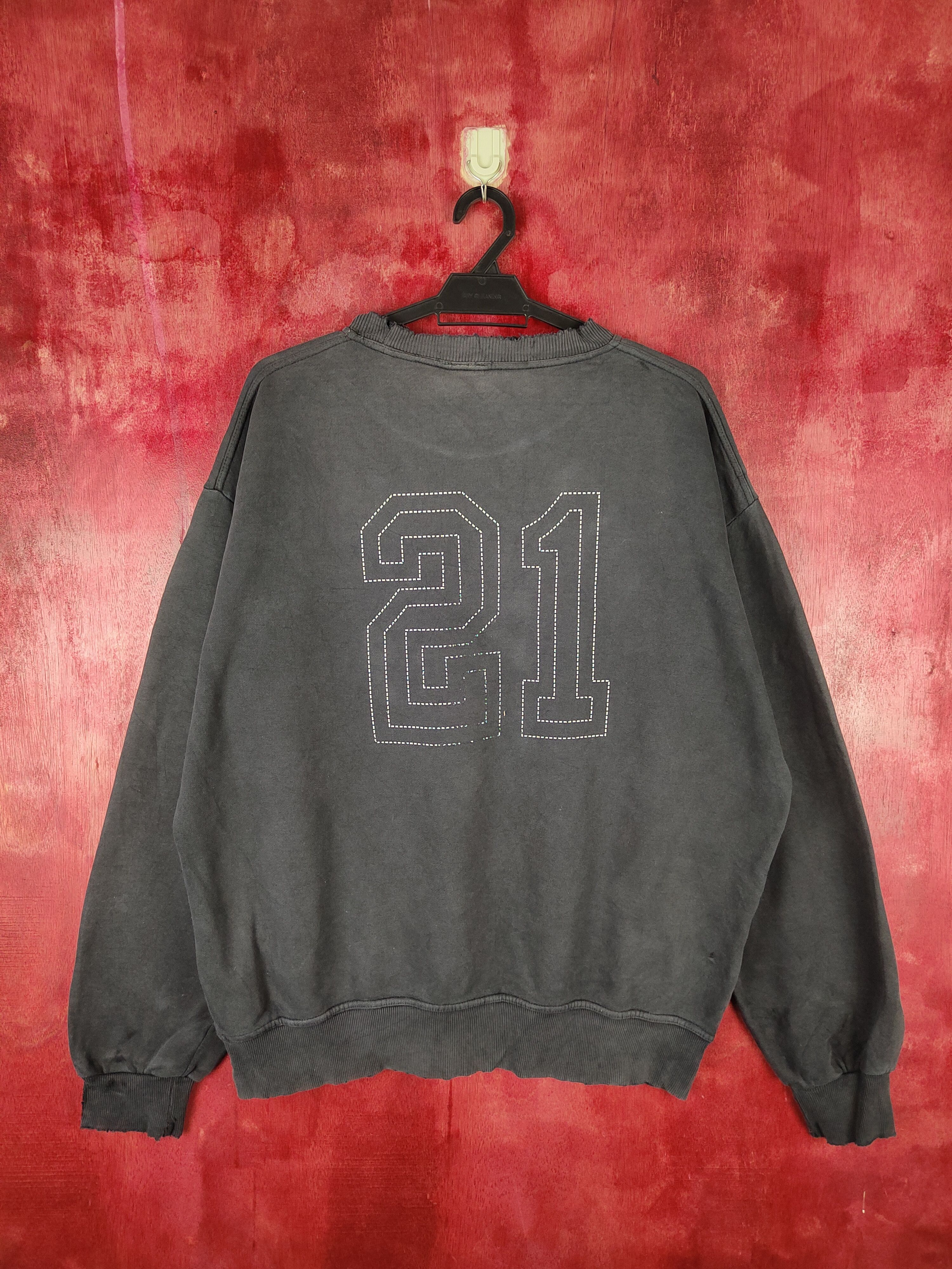 Stussy Stussy - 21 Faded Dark Blue distressed Sweatshirt #5414 DLAL Size US L / EU 52-54 / 3 - 11 Thumbnail