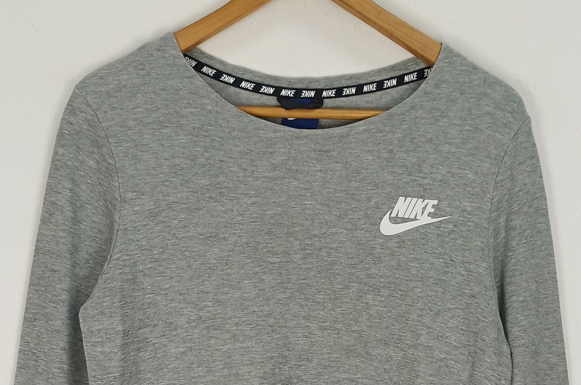 Nike Nike Sweatshirt Large Size (For women) Size ONE SIZE - 2 Thumbnail
