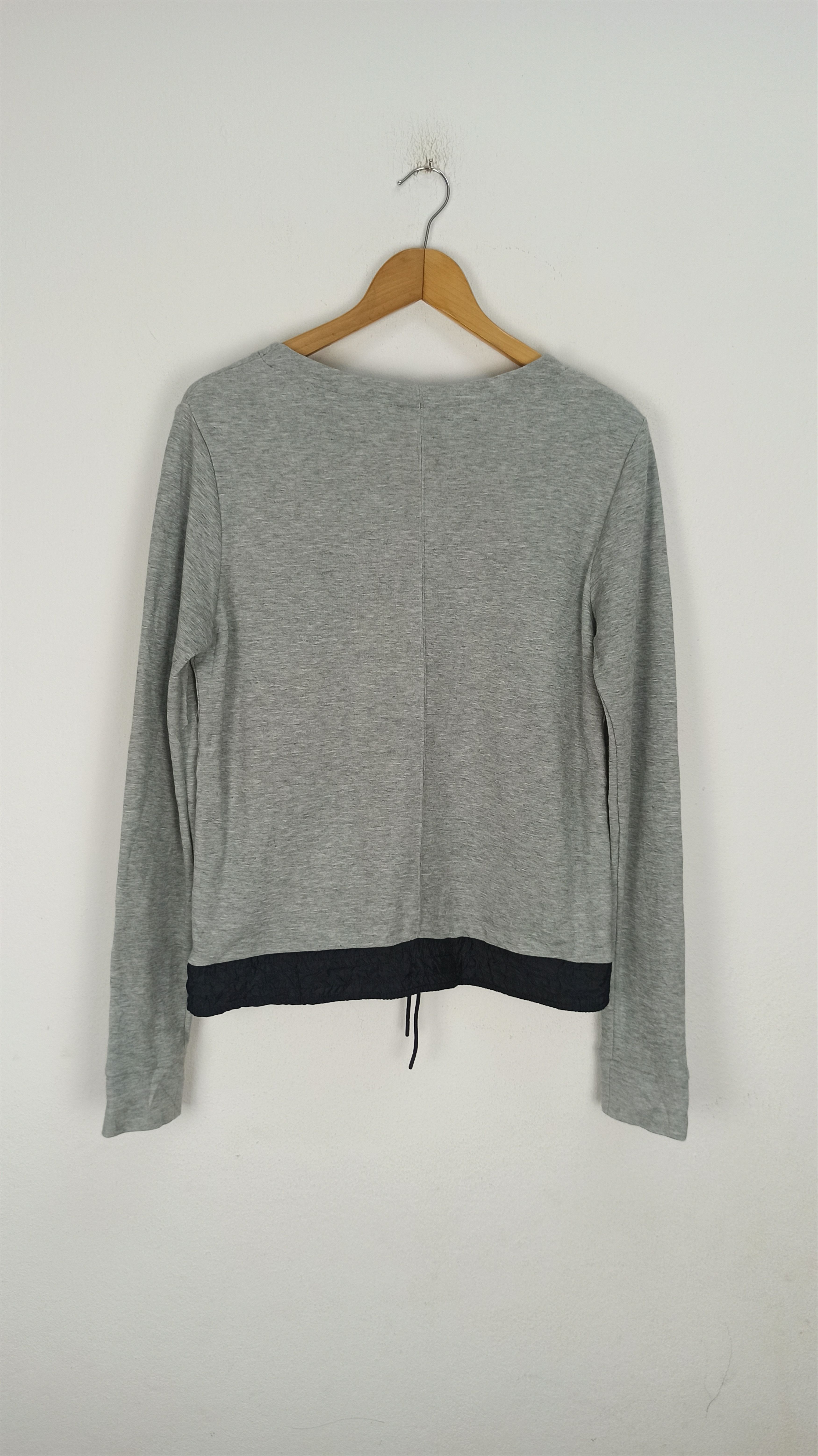 Nike Nike Sweatshirt Large Size (For women) Size ONE SIZE - 4 Thumbnail
