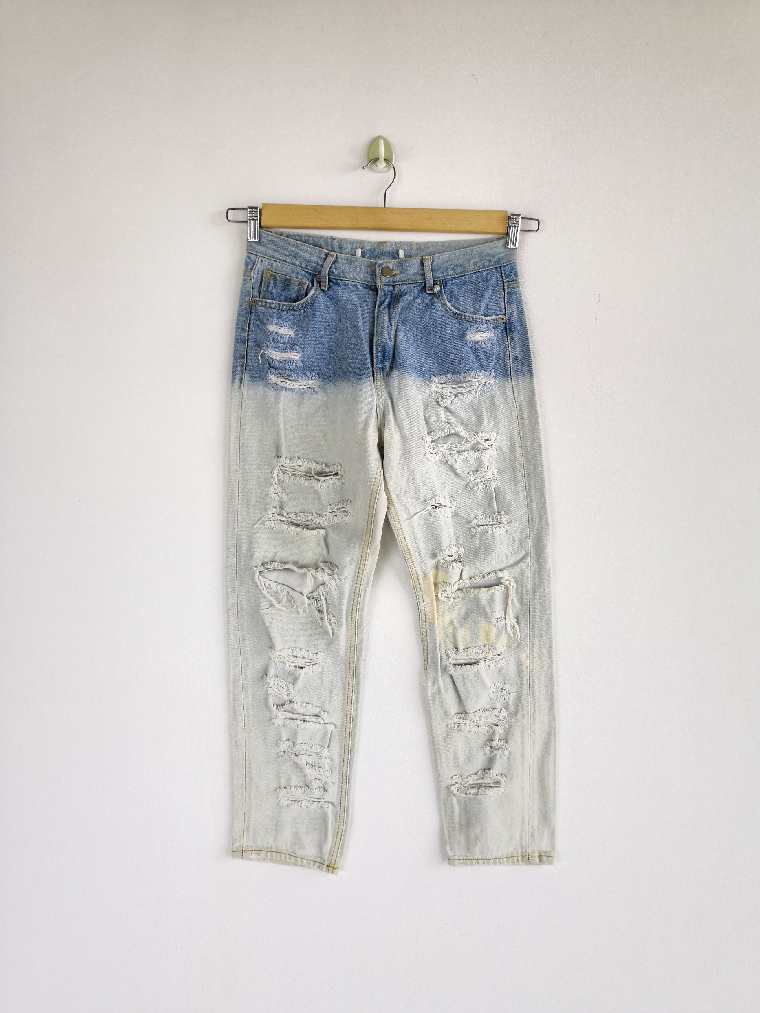 Japanese Brand Vintage Y2K Yellow Earth Jeans Distressed Japanese Denim Size 28" / US 6 / IT 42 - 1 Thumbnail