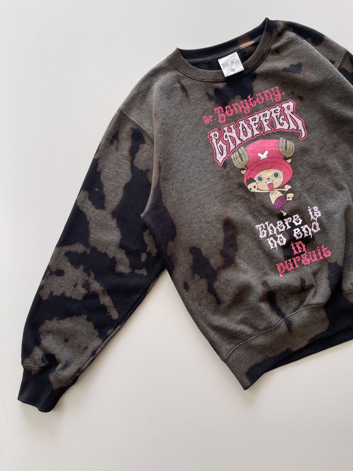 One Piece Vintage Tony Chopper One Piece Black Bleach Sweatshirts Size US L / EU 52-54 / 3 - 8 Thumbnail