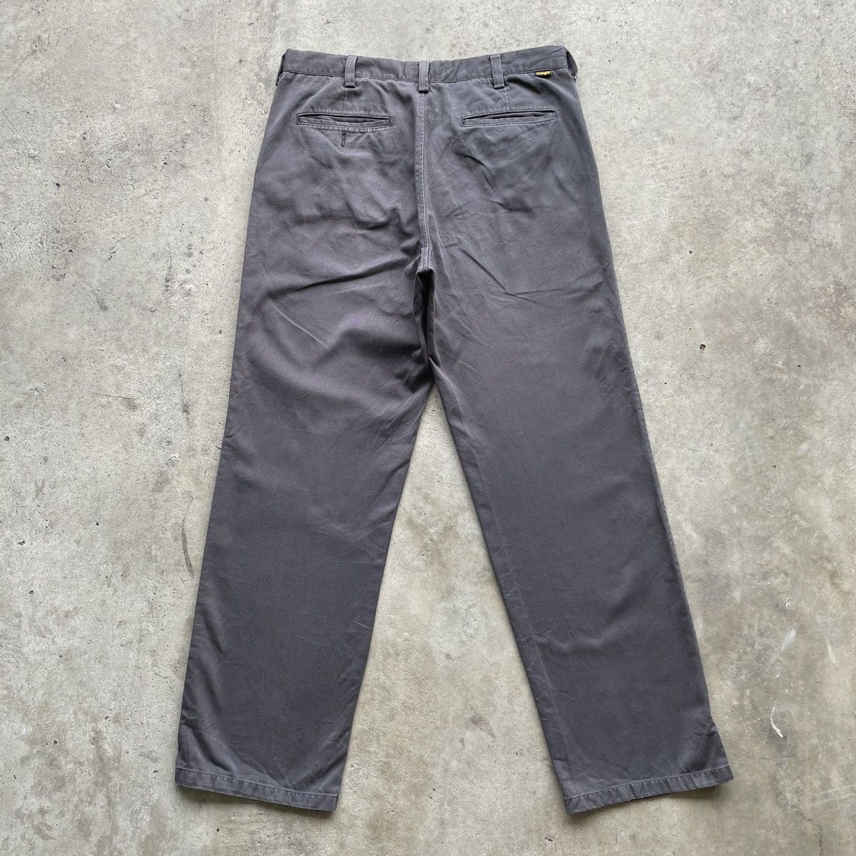 Vintage × Wrangler W33x31⚡️ Vintage Wrangler Faded Grey Trousers Casual Pants Size US 33 - 12 Thumbnail