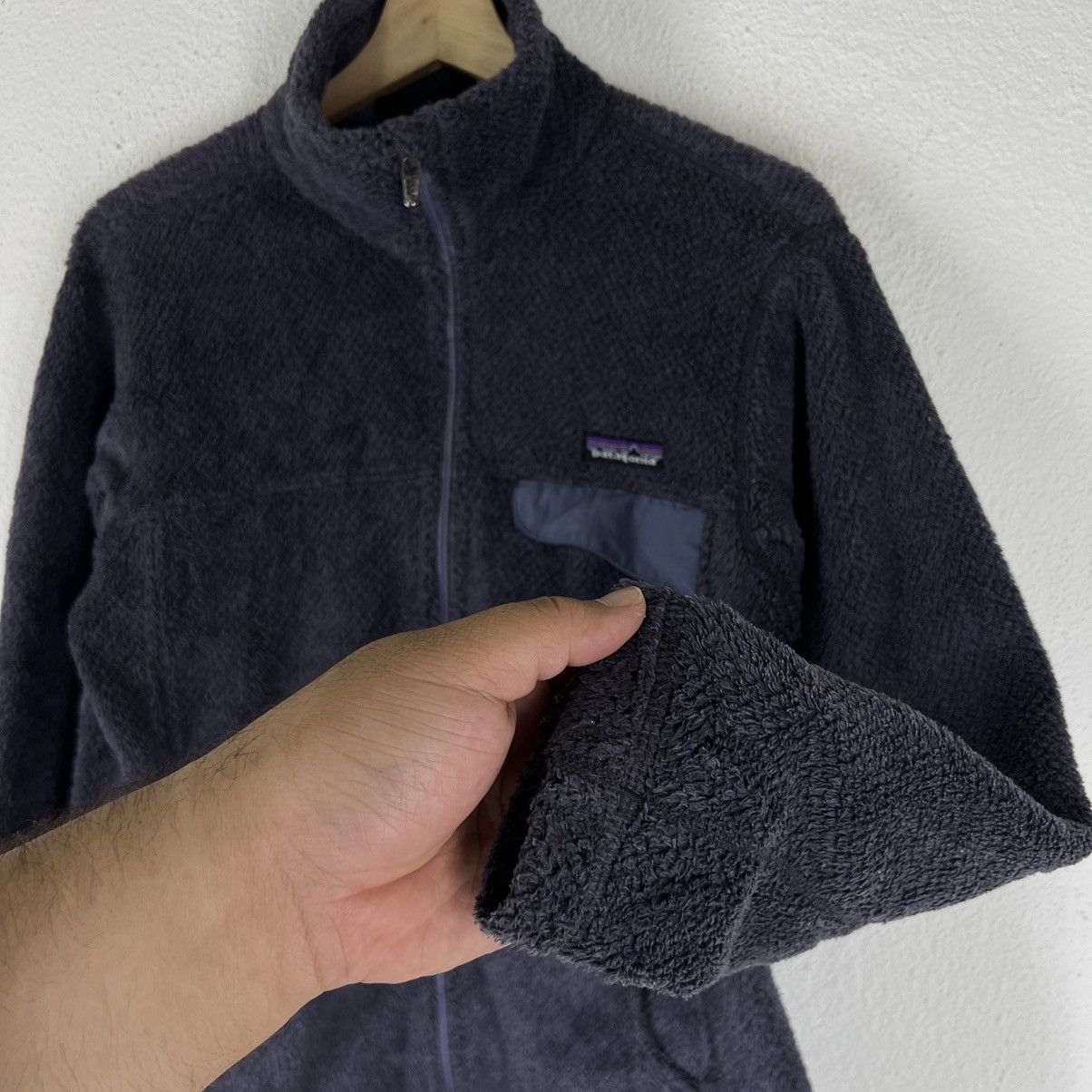 Patagonia VINTAGE FLEECE JACKET PATAGONIA WOMAN WEARS Size US M / EU 48-50 / 2 - 5 Thumbnail