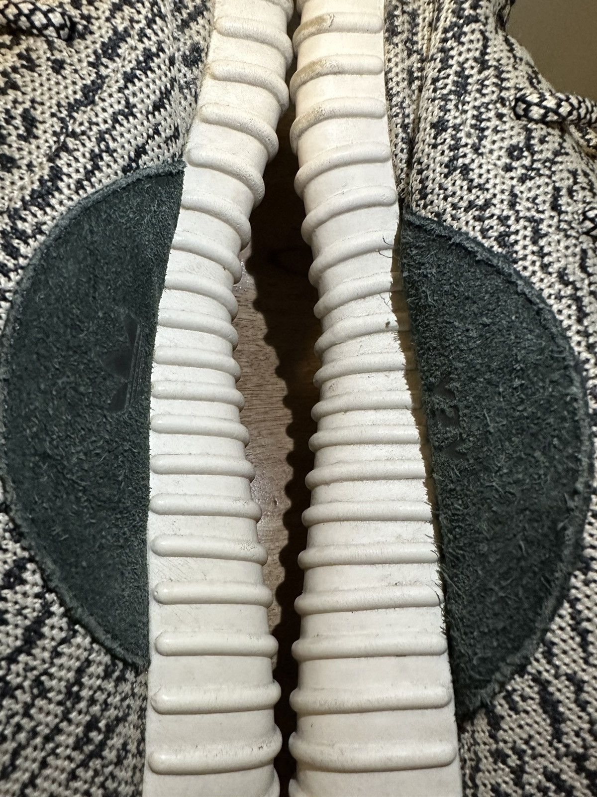 Adidas adidas Yeezy Boost 350 "Turtle Dove" Size US 10 / EU 43 - 5 Thumbnail
