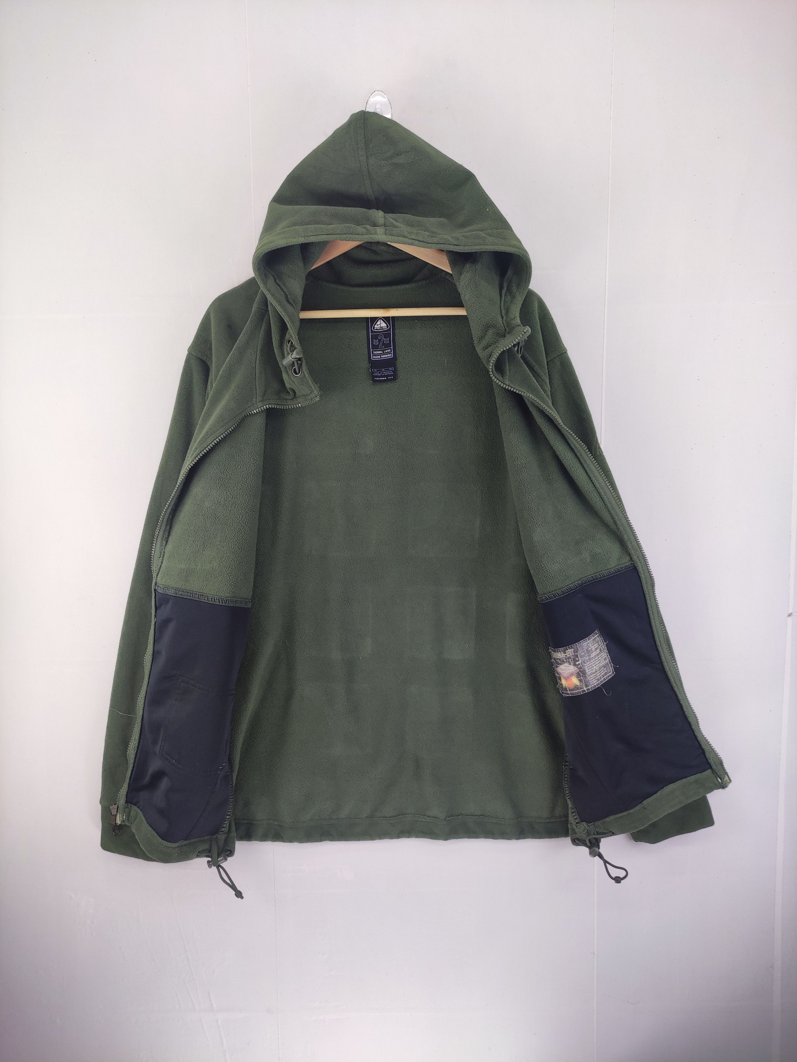 Nike Vintage Nike Acg Fleece Hoodie Jacket Zipper Size US L / EU 52-54 / 3 - 9 Thumbnail