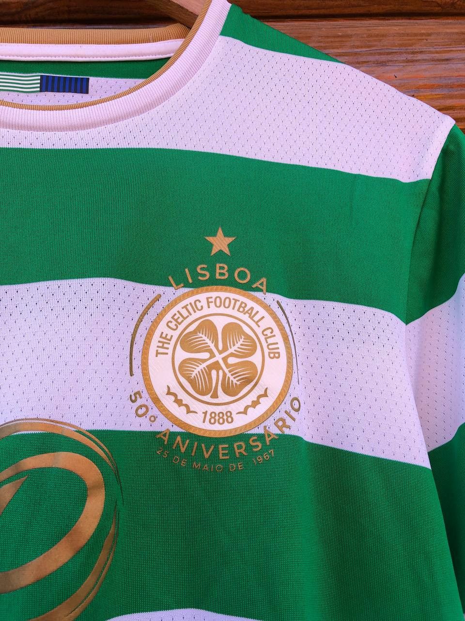 New Balance Celtic new balance soccer jersey Size US M / EU 48-50 / 2 - 5 Thumbnail