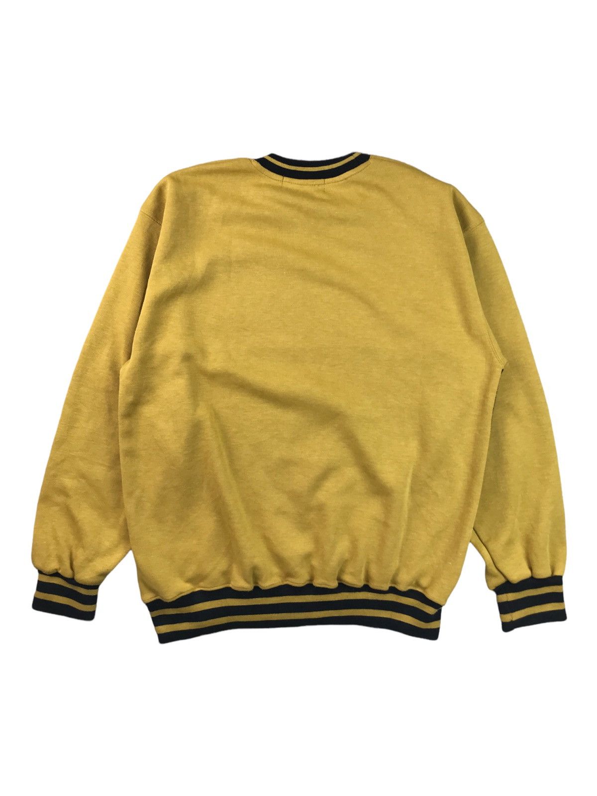 Designer VINTAGE GIANNI VALENTINO SPELL OUT CREWNECK SWEATSHIRT Size US M / EU 48-50 / 2 - 2 Thumbnail