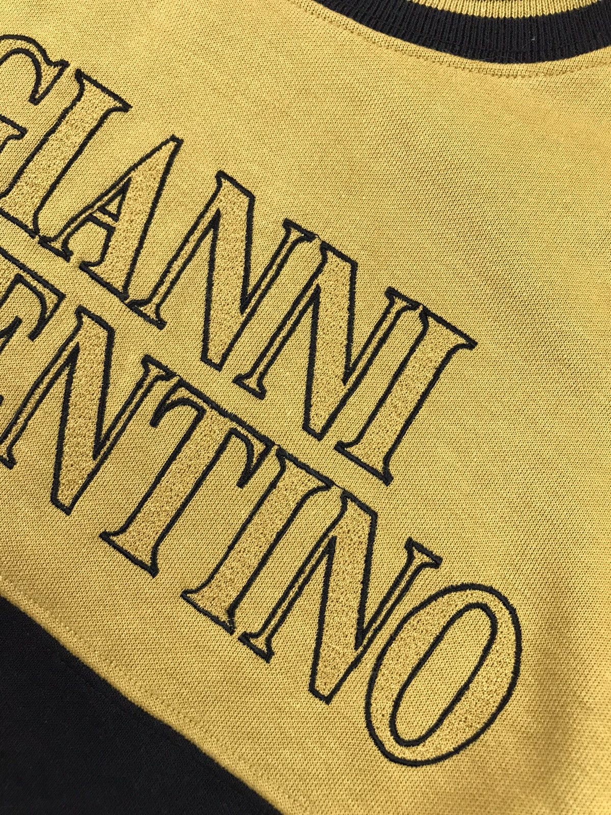 Designer VINTAGE GIANNI VALENTINO SPELL OUT CREWNECK SWEATSHIRT Size US M / EU 48-50 / 2 - 7 Thumbnail