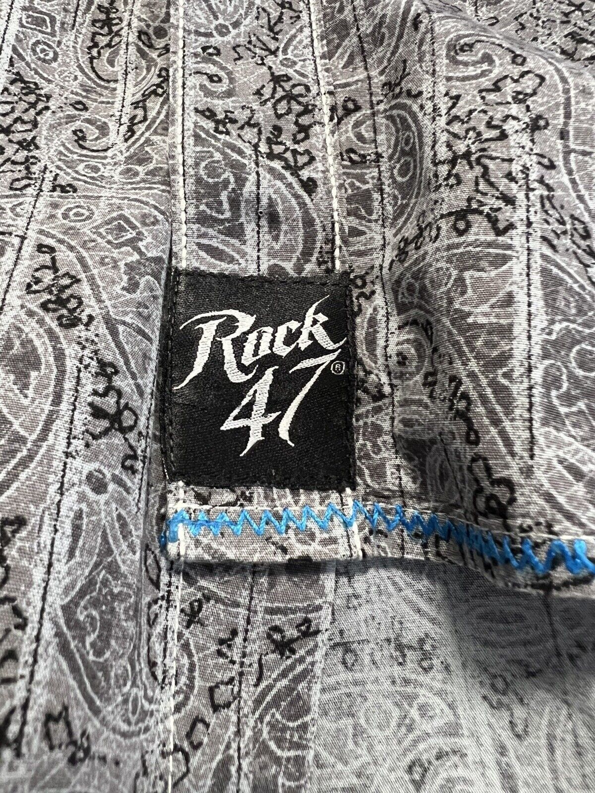 Japanese Brand × Vintage × Wrangler Rock 47 Cowboy Western Shirt Mens XL~Black/Gray Paisley Embr Size US XL / EU 56 / 4 - 9 Thumbnail