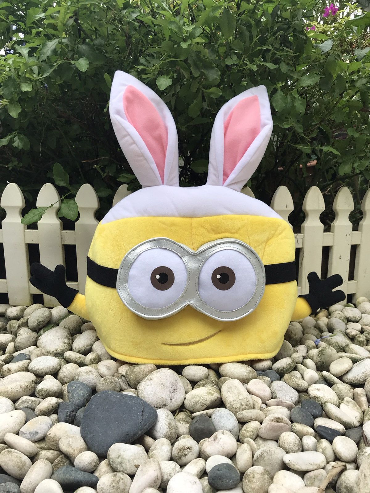 Universal Studios DESPICABLE ME MINION MADE PREMIUM PLUSH HATS WITH RABBIT EAR Size ONE SIZE - 3 Thumbnail