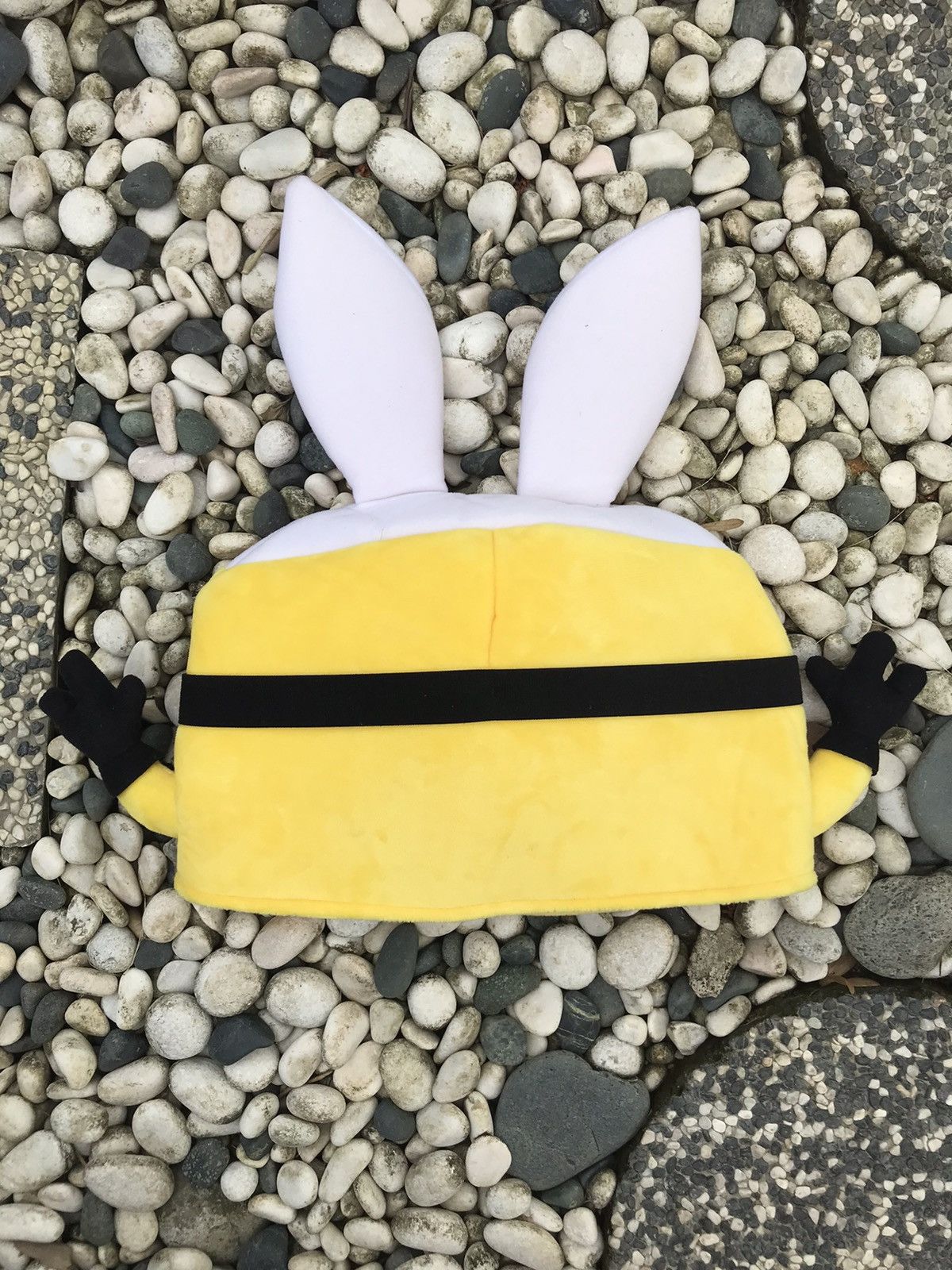 Universal Studios DESPICABLE ME MINION MADE PREMIUM PLUSH HATS WITH RABBIT EAR Size ONE SIZE - 7 Thumbnail